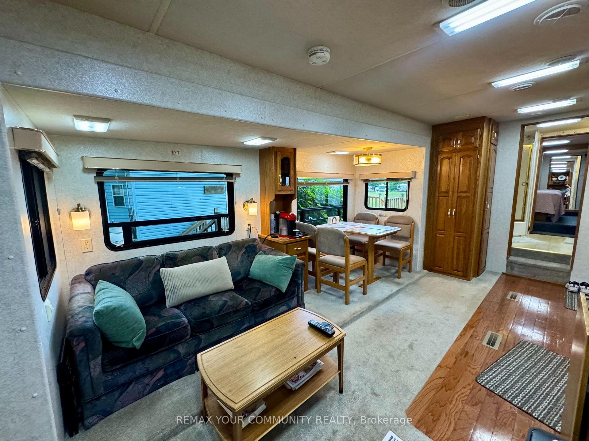 285 Crydermans Side Road Unit 33 photo 6