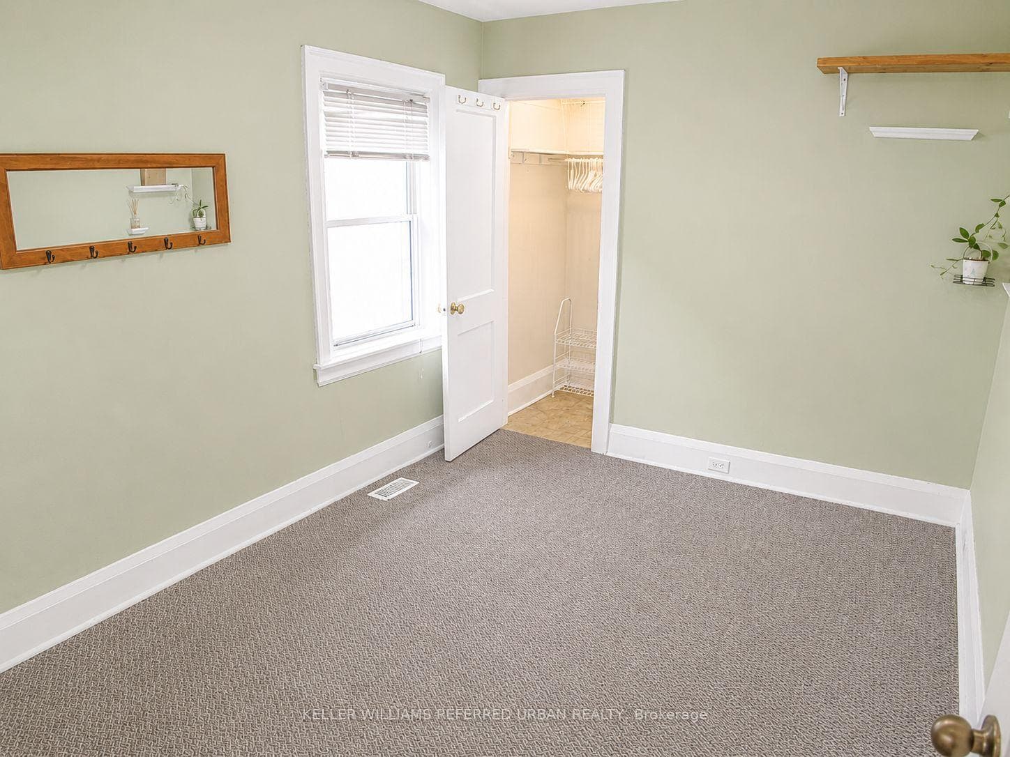 98 Foxwell Street photo 6