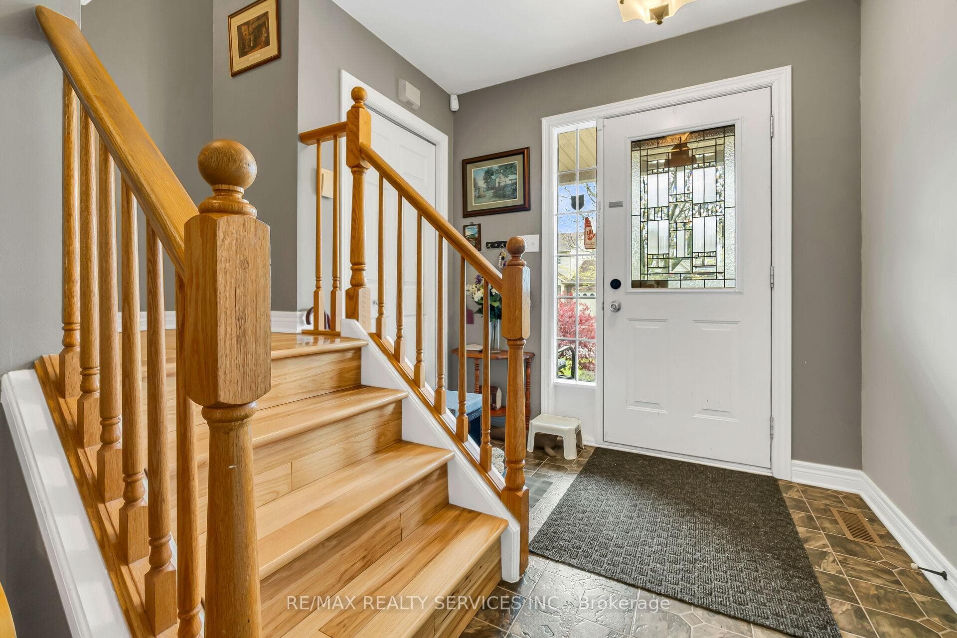 752 North Leaksdale Circle photo 5