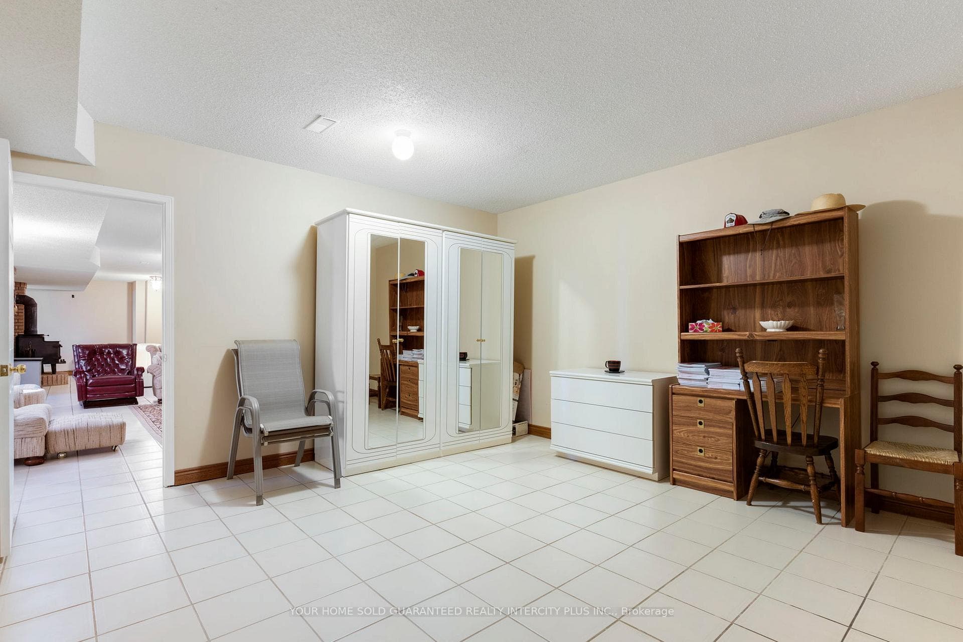 592 Fralick's Beach Road photo 34