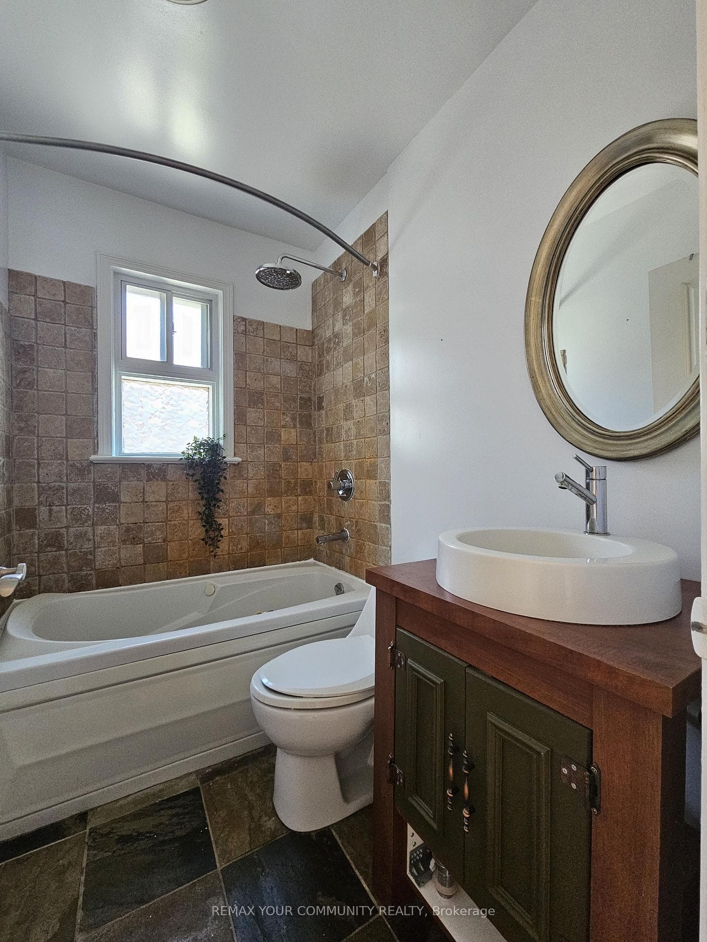 222 Patricia Avenue Unit Main photo 14