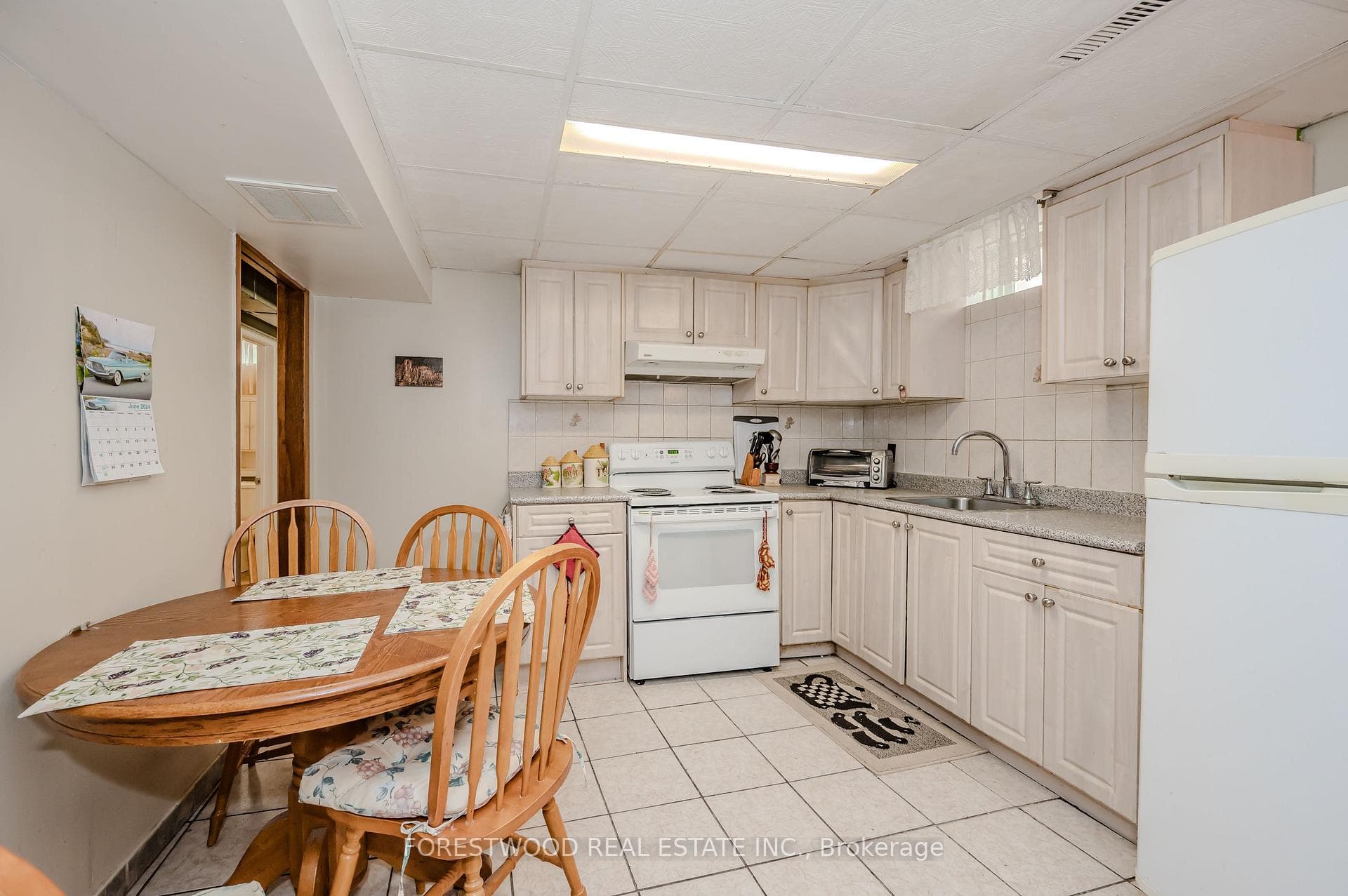 4322 Shelby Crescent photo 31