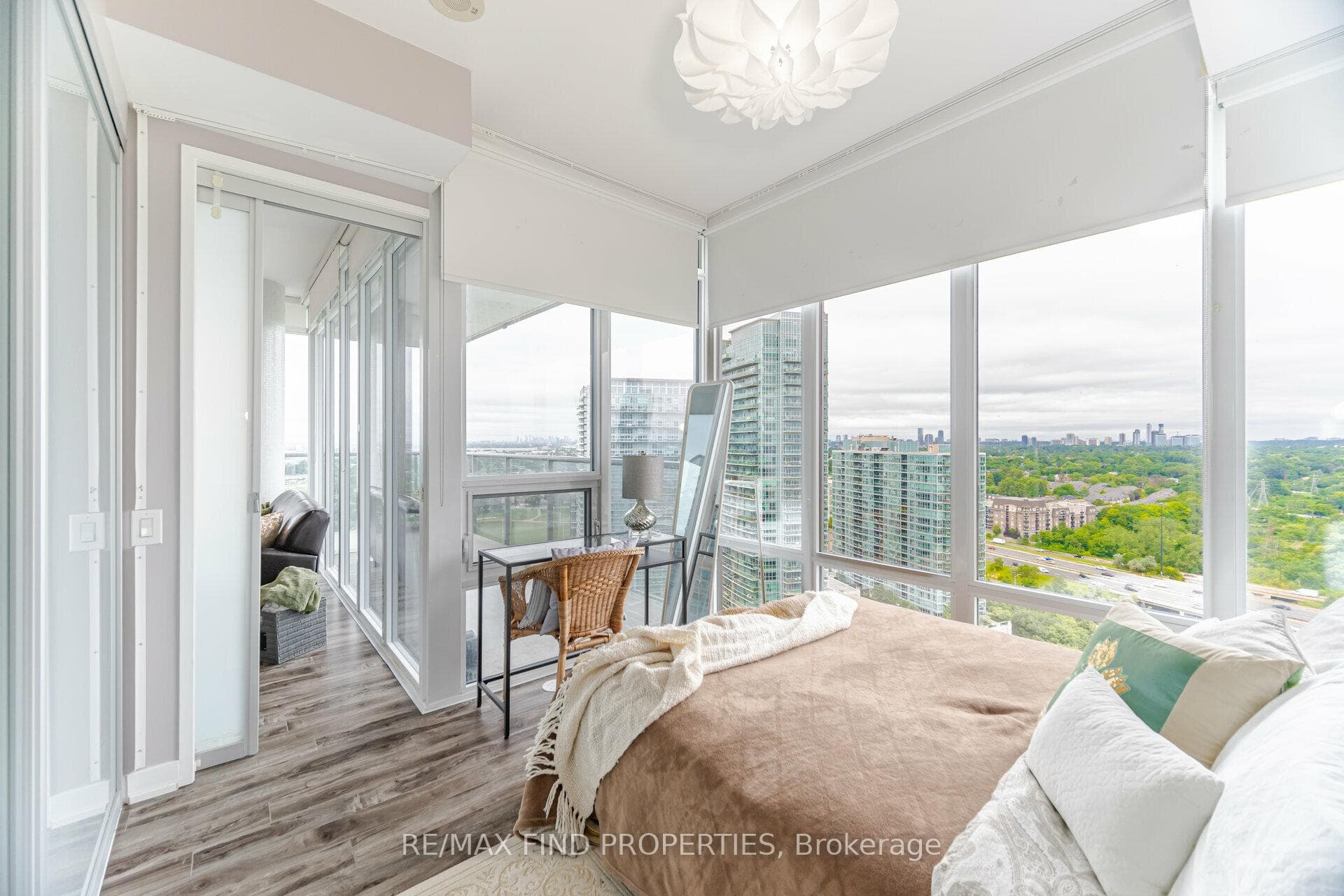 88 Park Lawn Road Unit 2717 photo 20