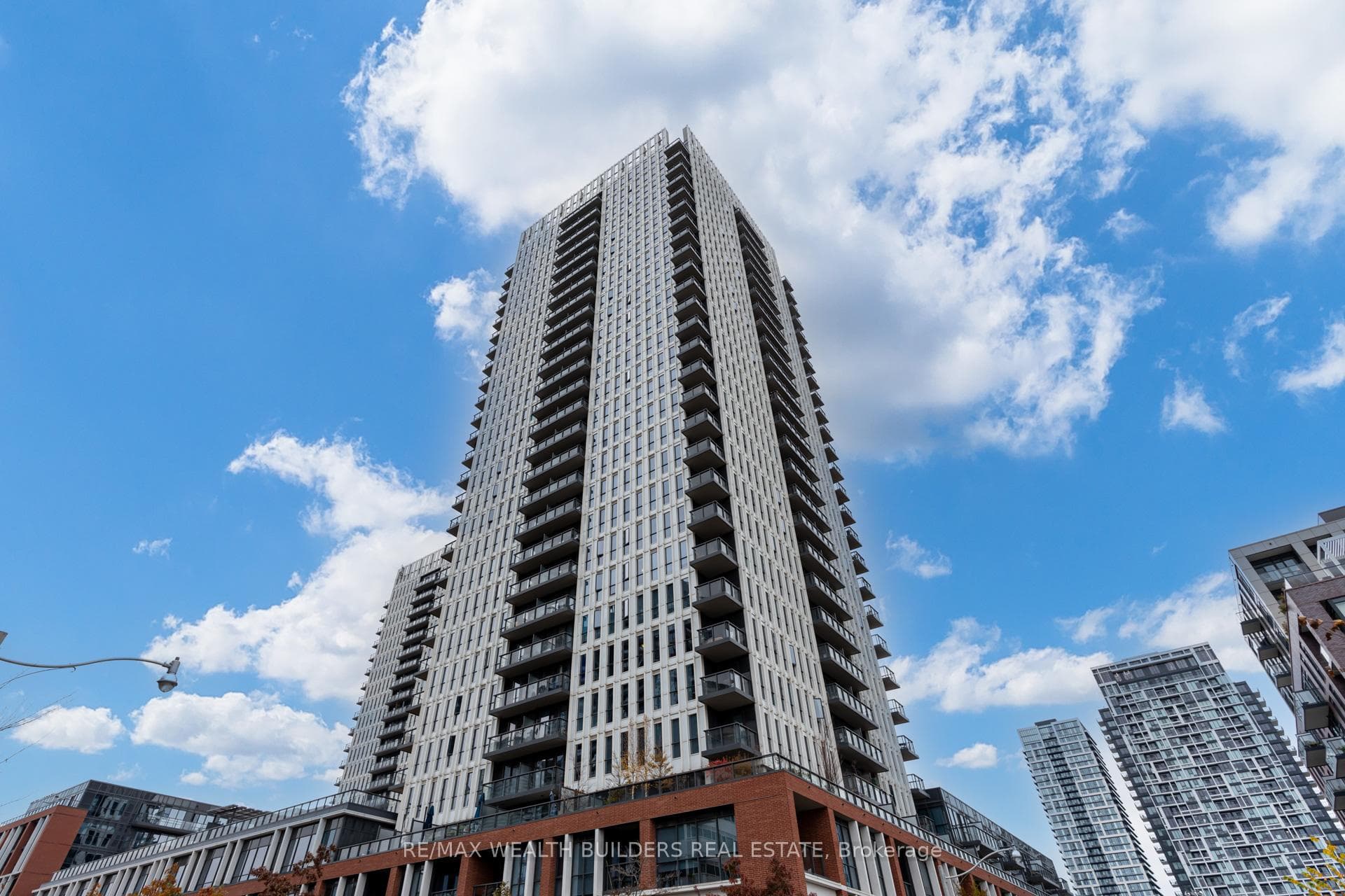 55 Regent Park Boulevard Unit 606 photo 1