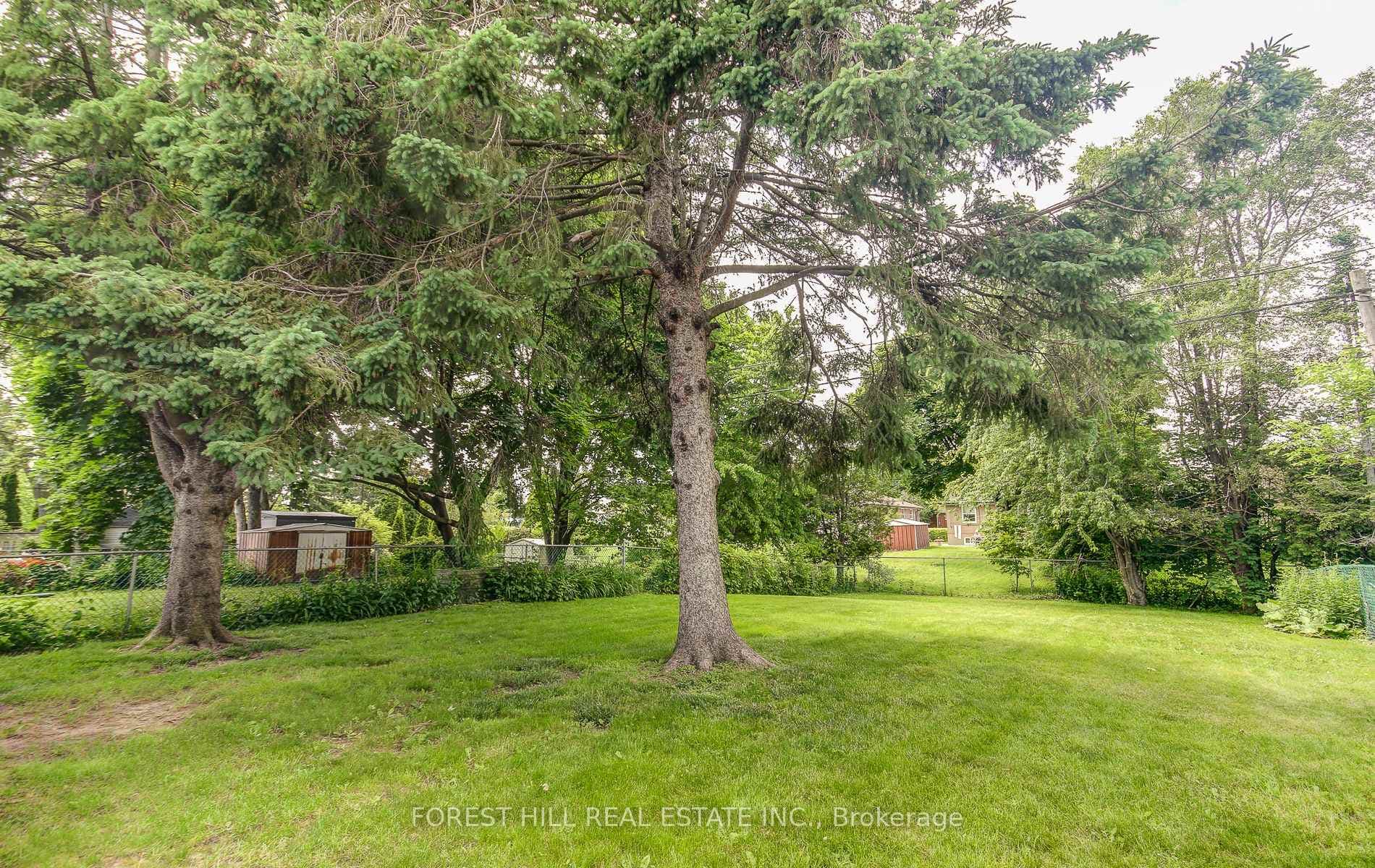 18 Hurley Crescent photo 26