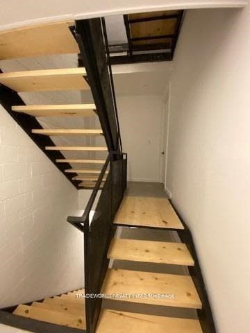 862 Pape Avenue Unit 5 photo 5