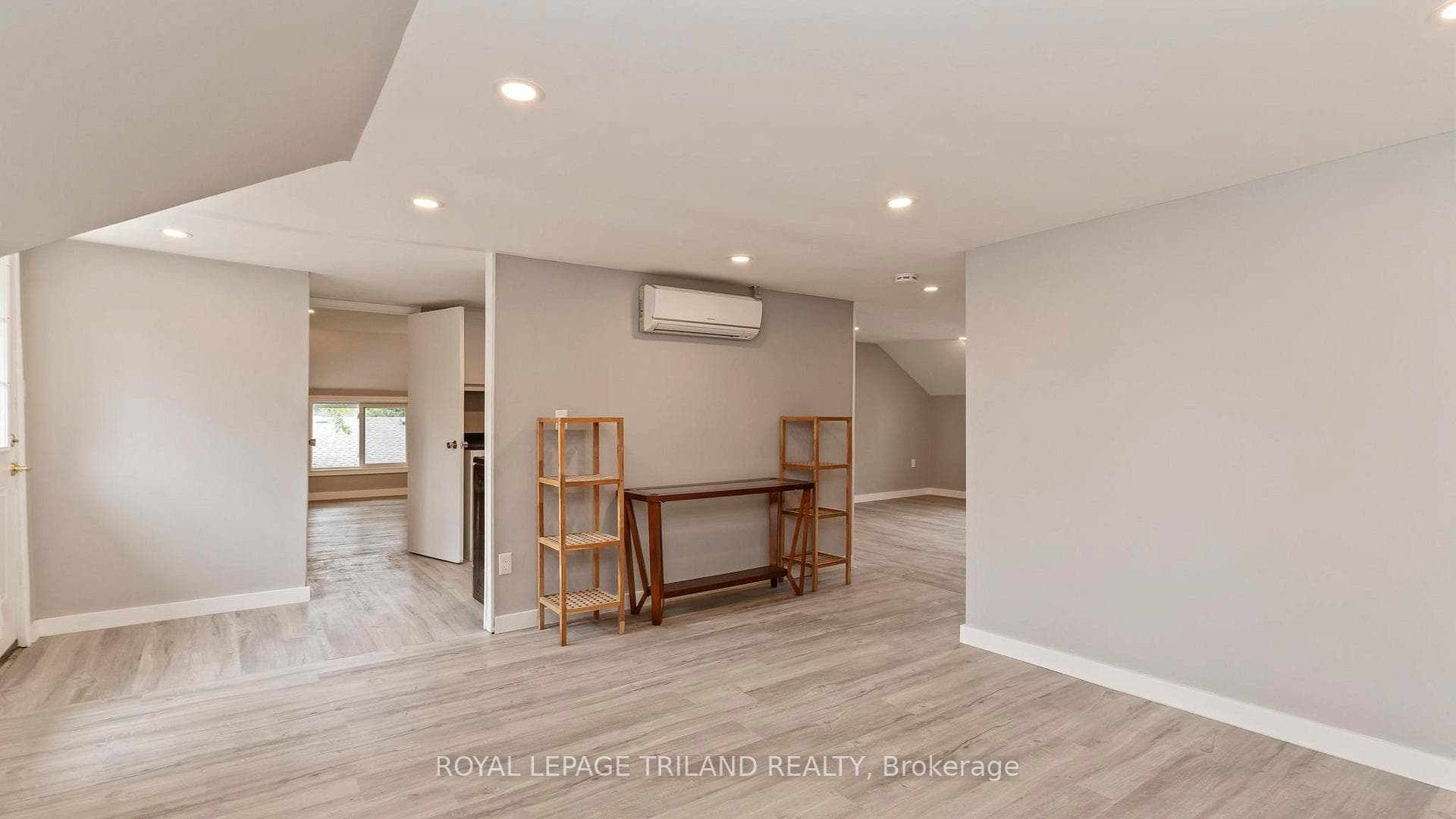 50 FAIRVIEW Avenue photo 40
