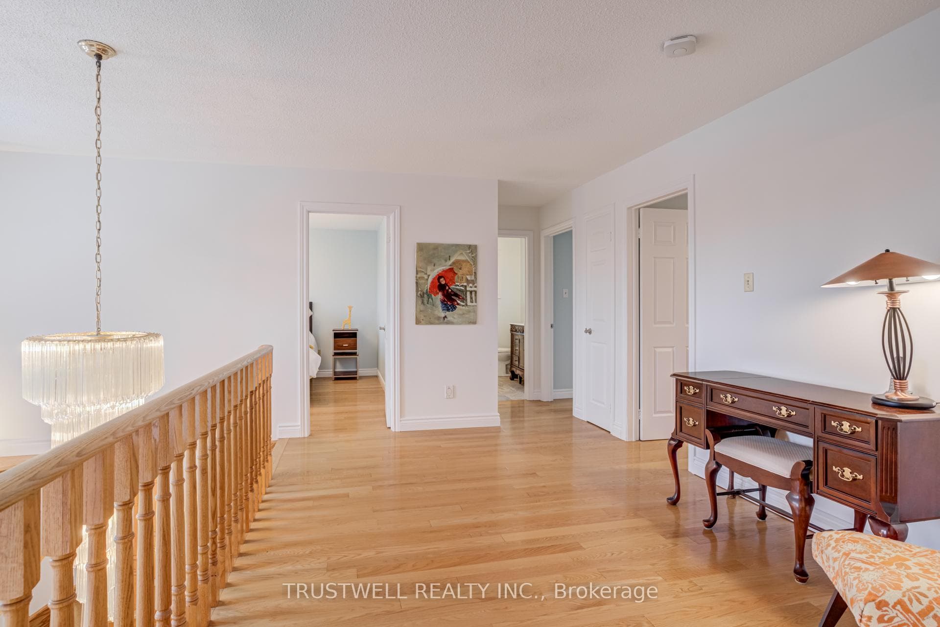 82 Long Island Crescent photo 17