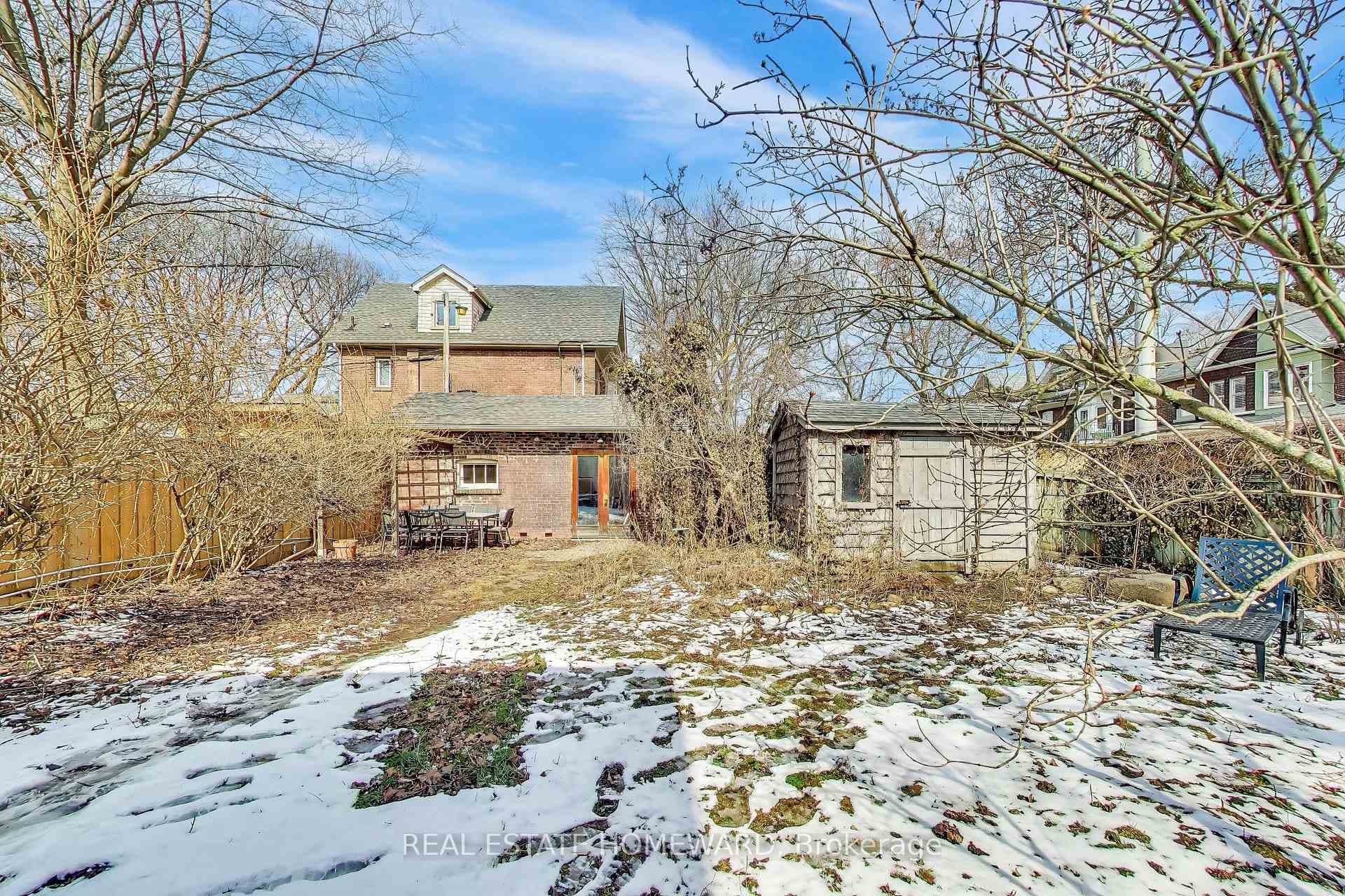 80 Hogarth Avenue photo 41