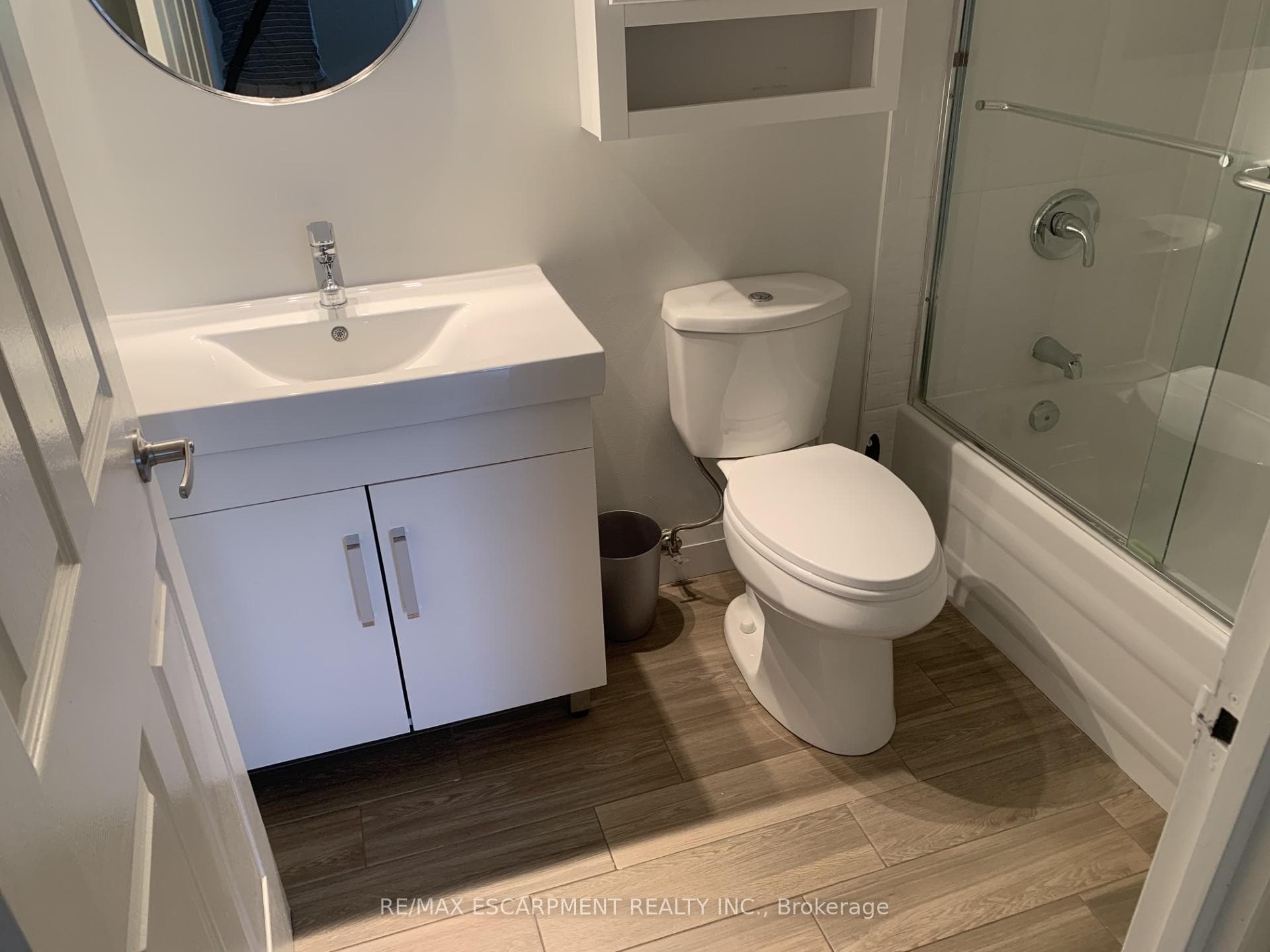 2301 Parkhaven Boulevard Unit 402 photo 19