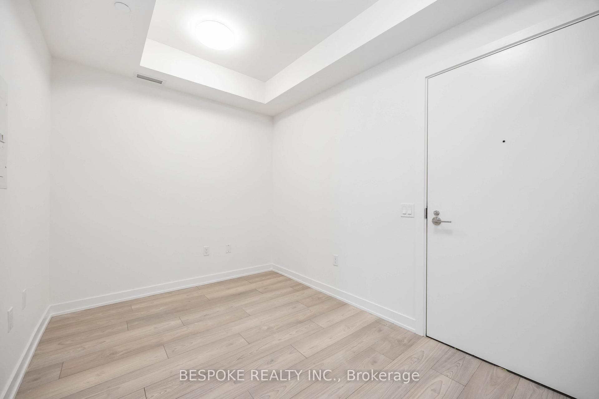 110 Broadway Avenue Unit 1003 photo 18