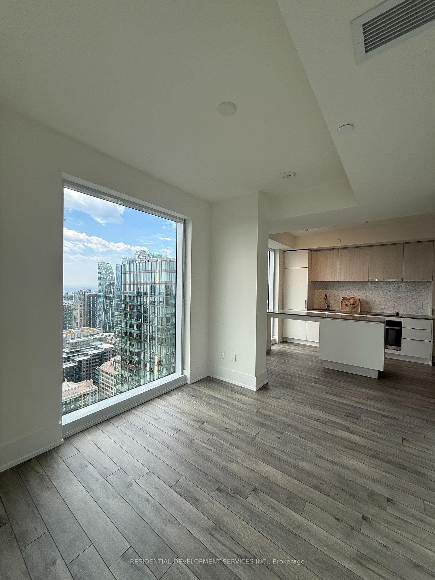 89 Church Street Unit 5007 photo 6