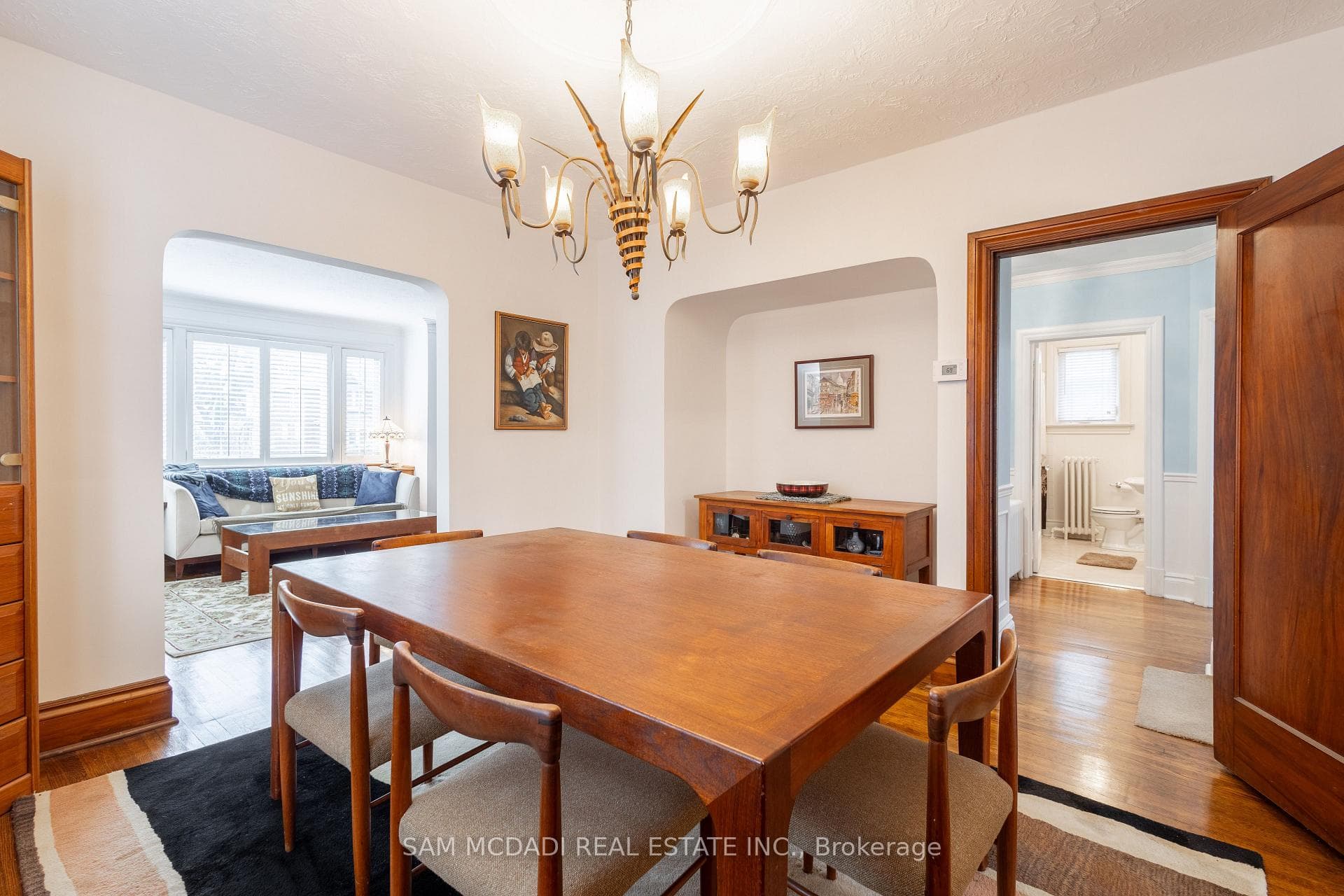 11 Brant Avenue photo 13