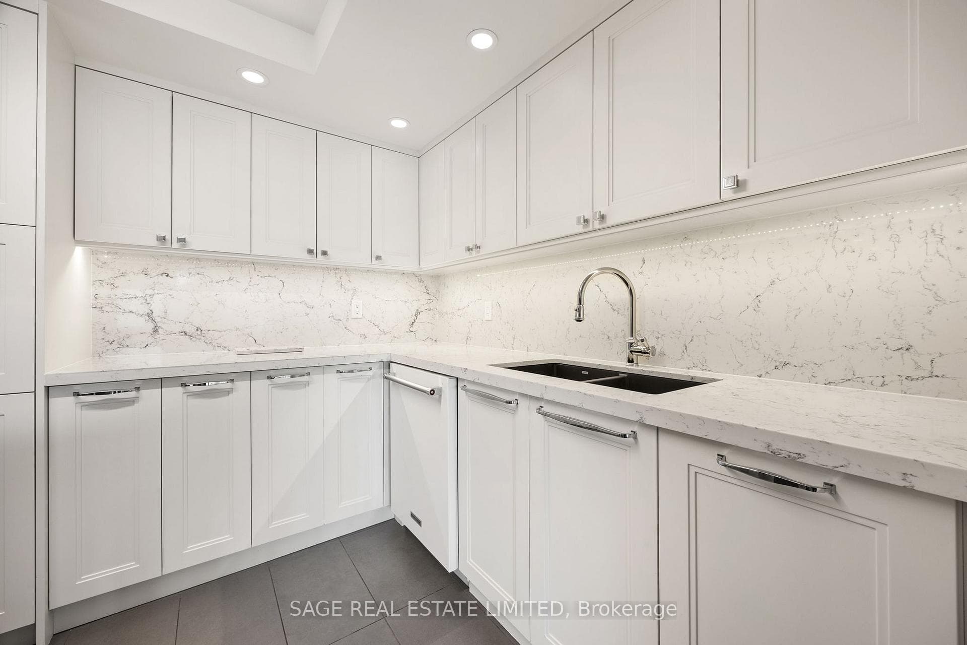 71 Charles Street Unit 1202 photo 16