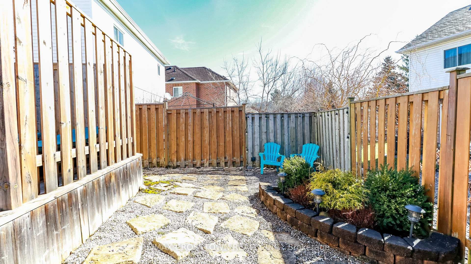 5 Bates Court photo 39