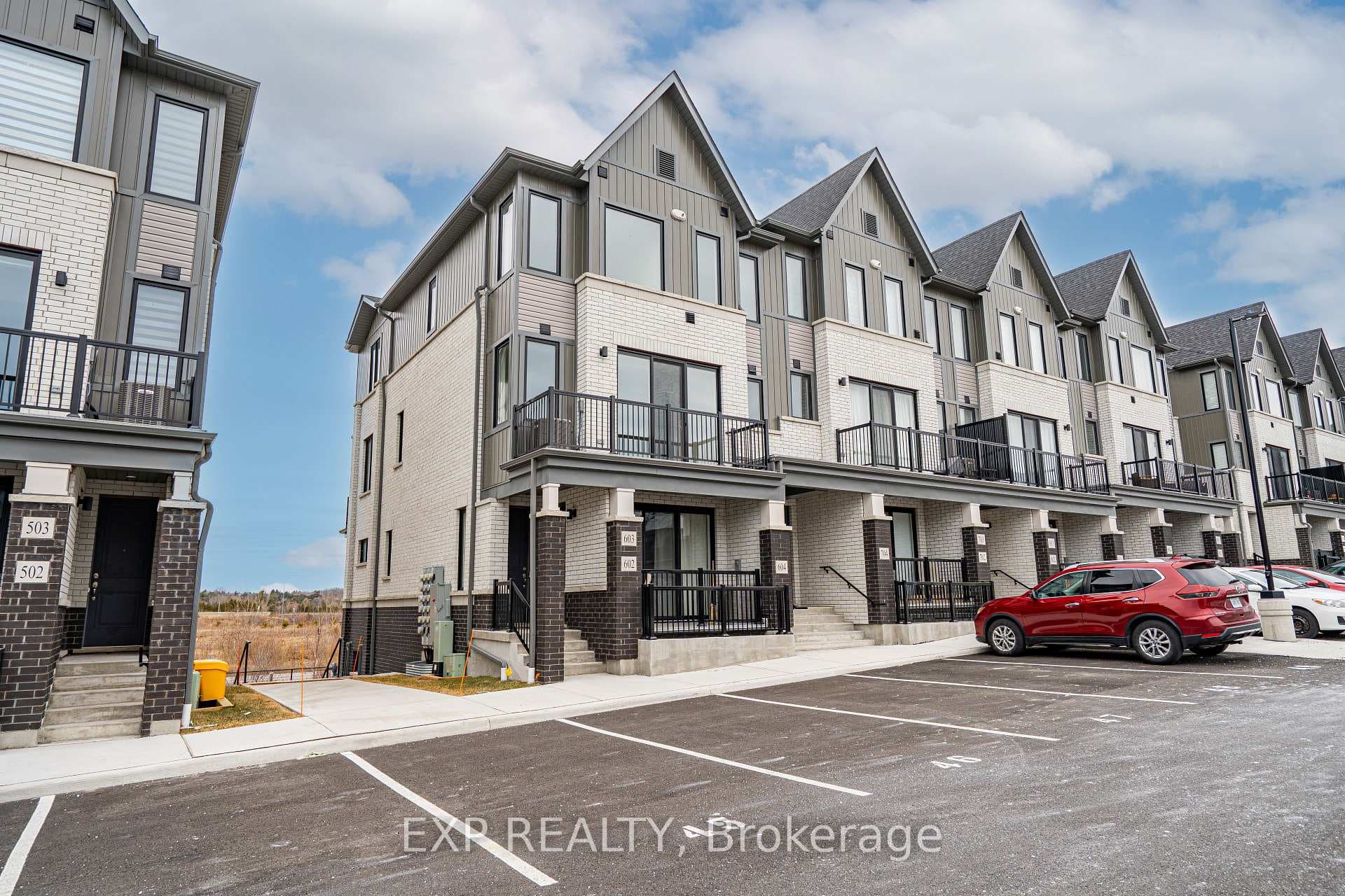 160 Densmore Road Unit 604 photo 23