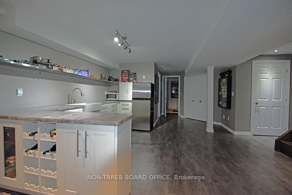 17 Chesapeake Drive photo 30
