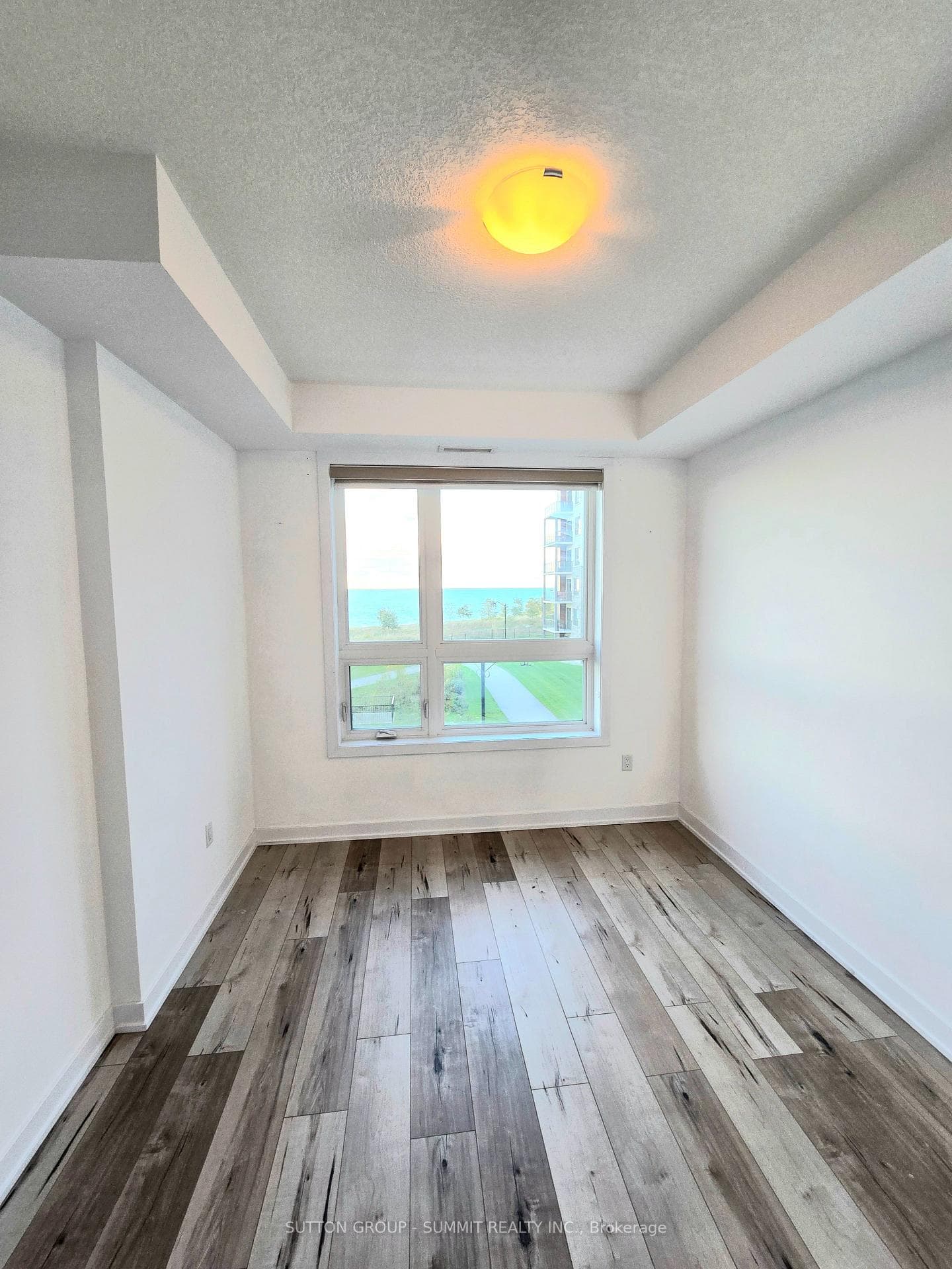 101 SHOREVIEW Place Unit 338 photo 27