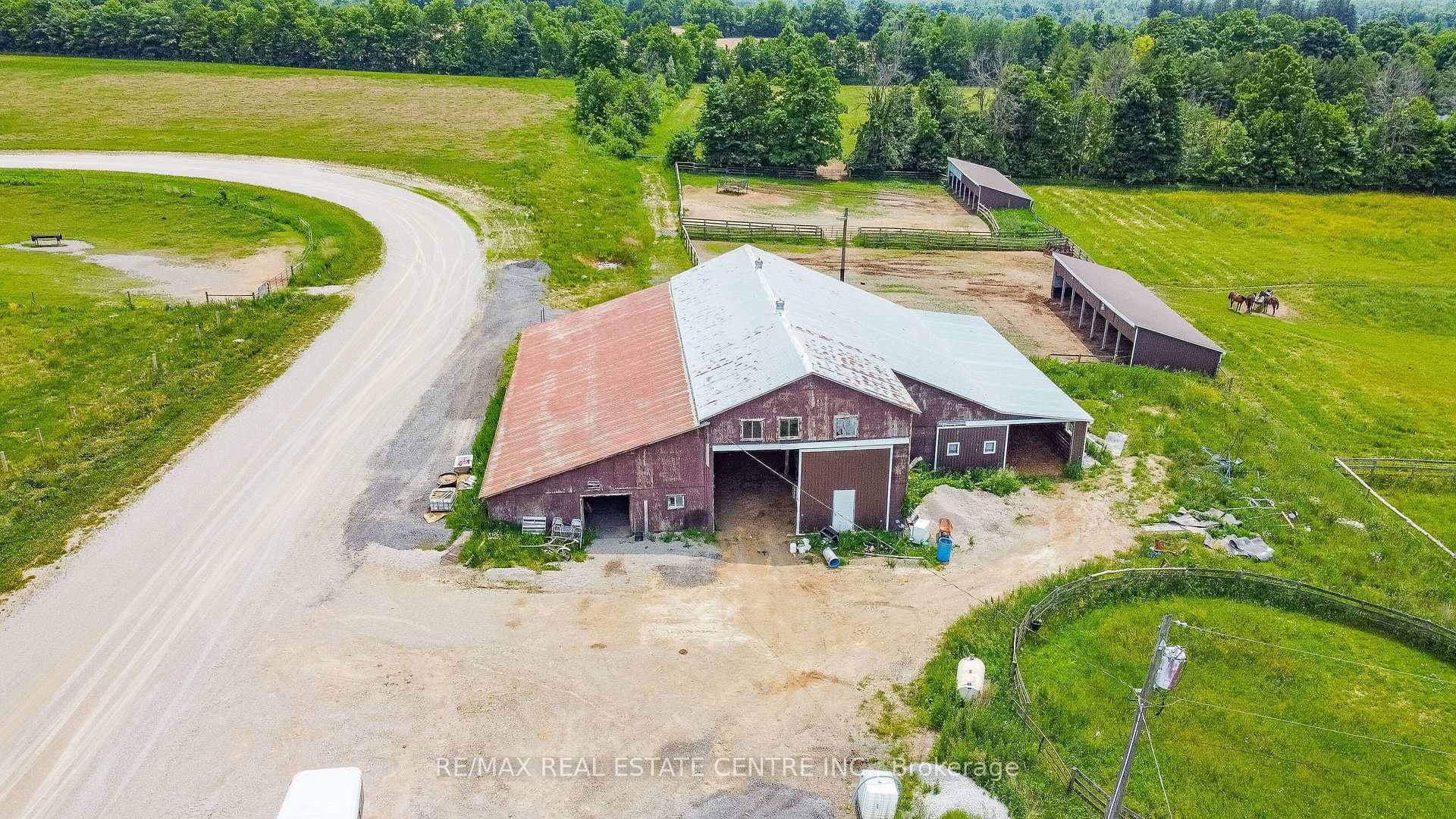10253 2nd Line photo 13