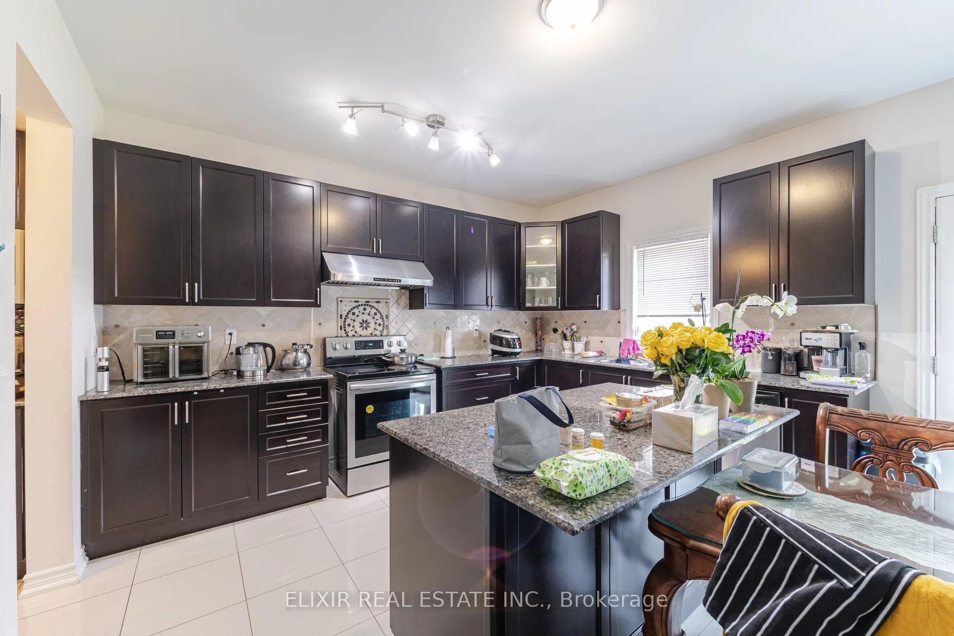 59 Lola Crescent photo 17