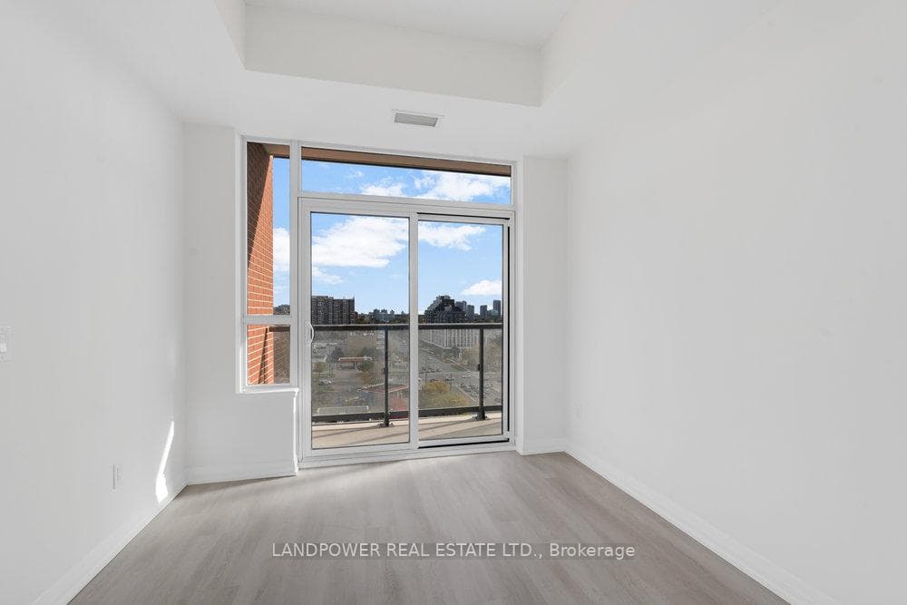 3270 Sheppard Avenue Unit 1130 photo 16