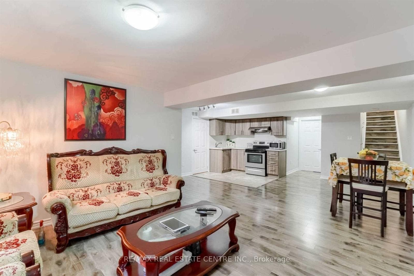856 Paupst Place Unit Bsmt photo 1