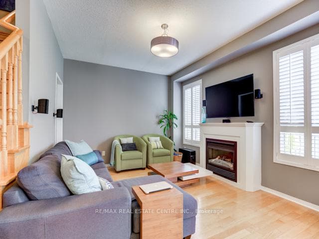3652 Emery Drive photo 10