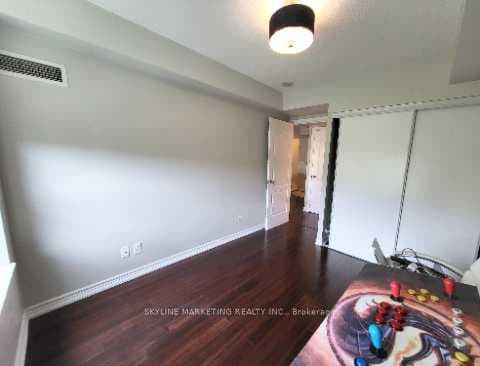 38 William Carson Crescent Unit 705 photo 8