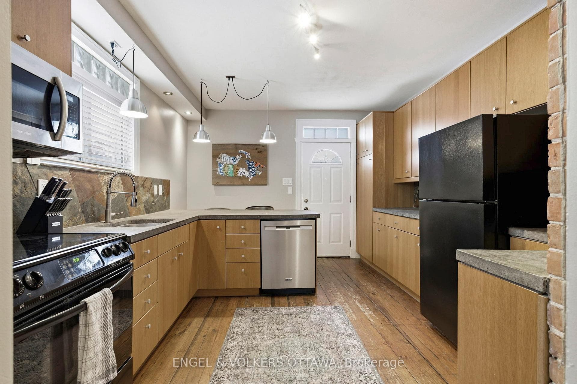 83 Eccles Street photo 16