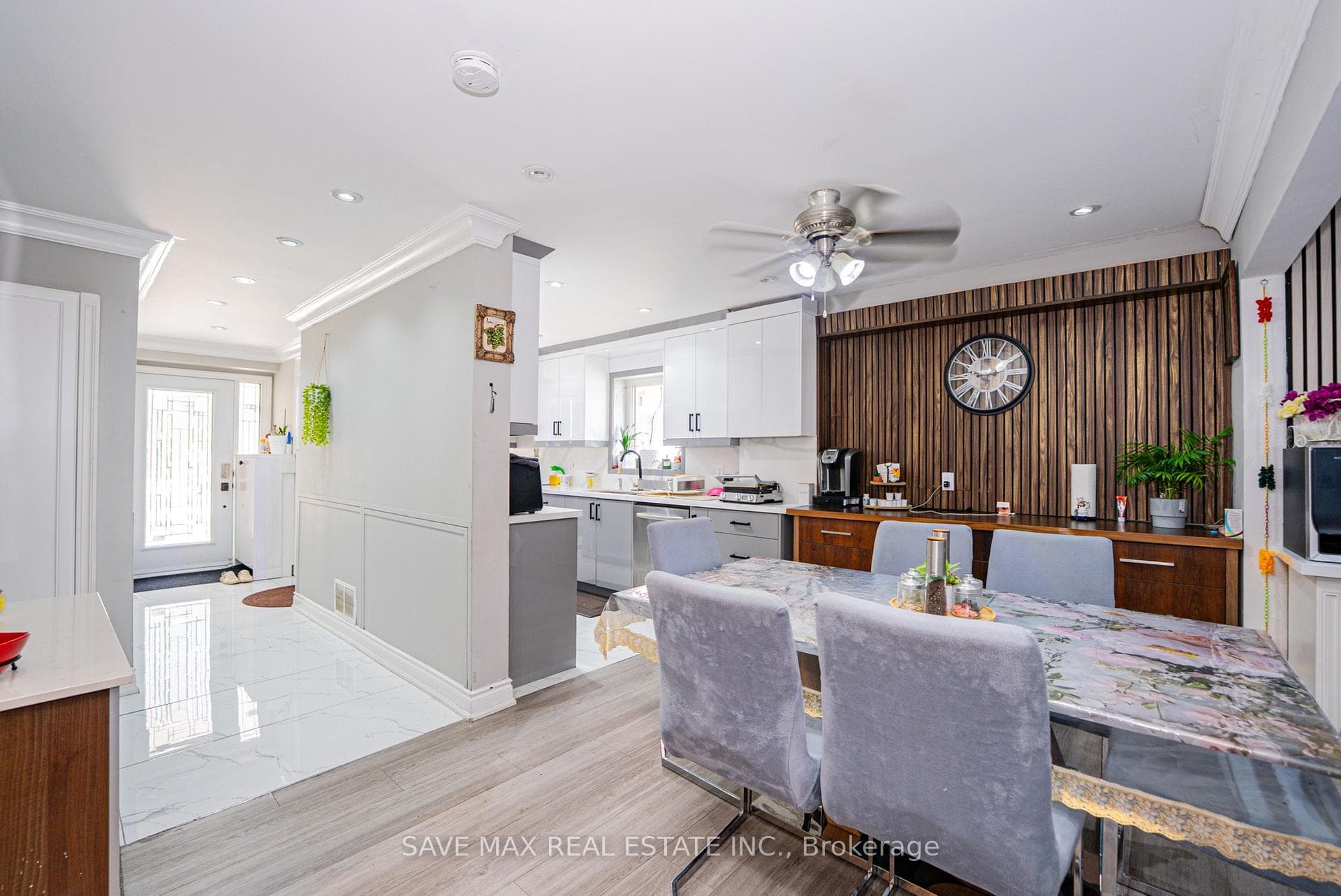 22 Foxacre Row photo 3
