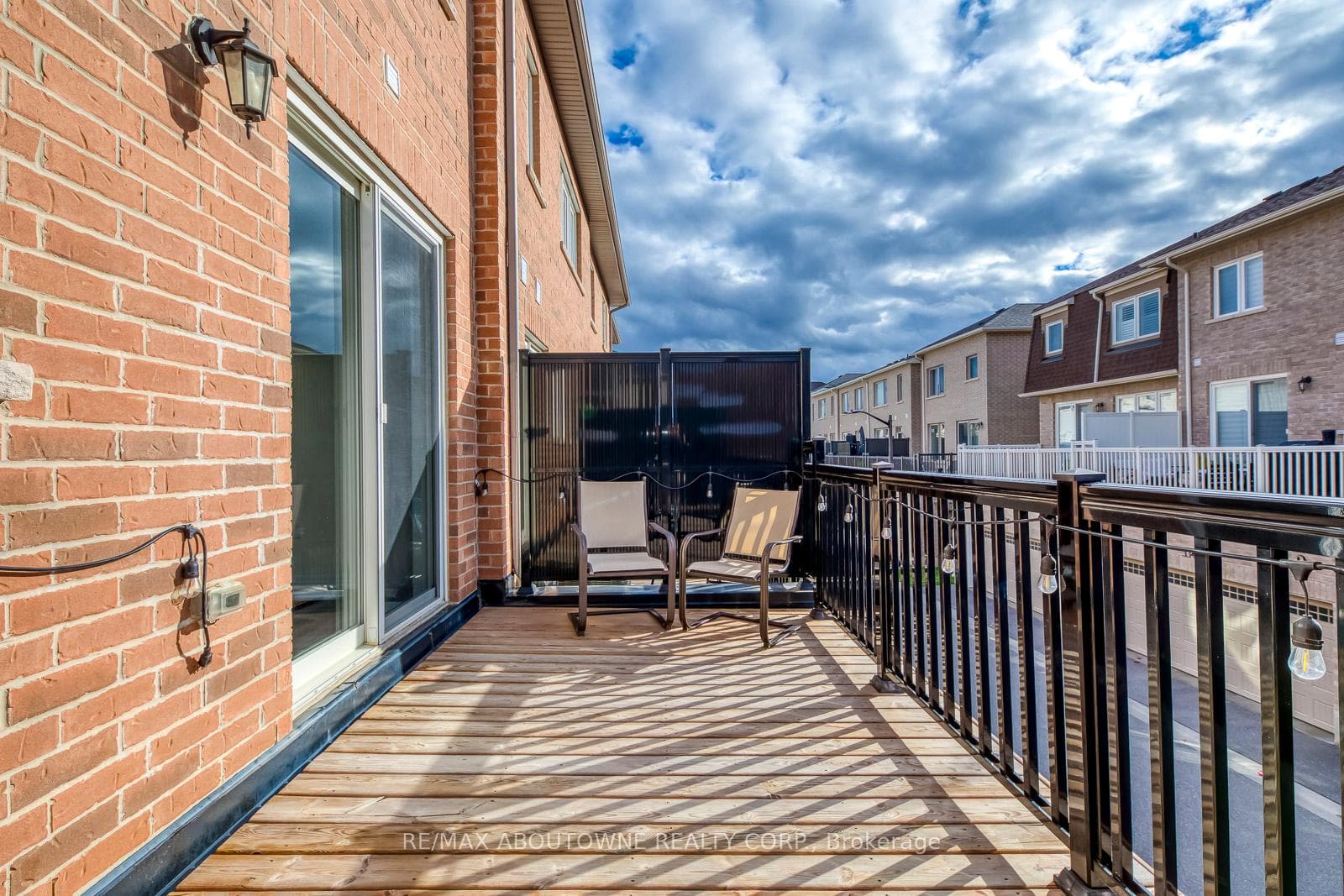 3338 Erasmum Street photo 22
