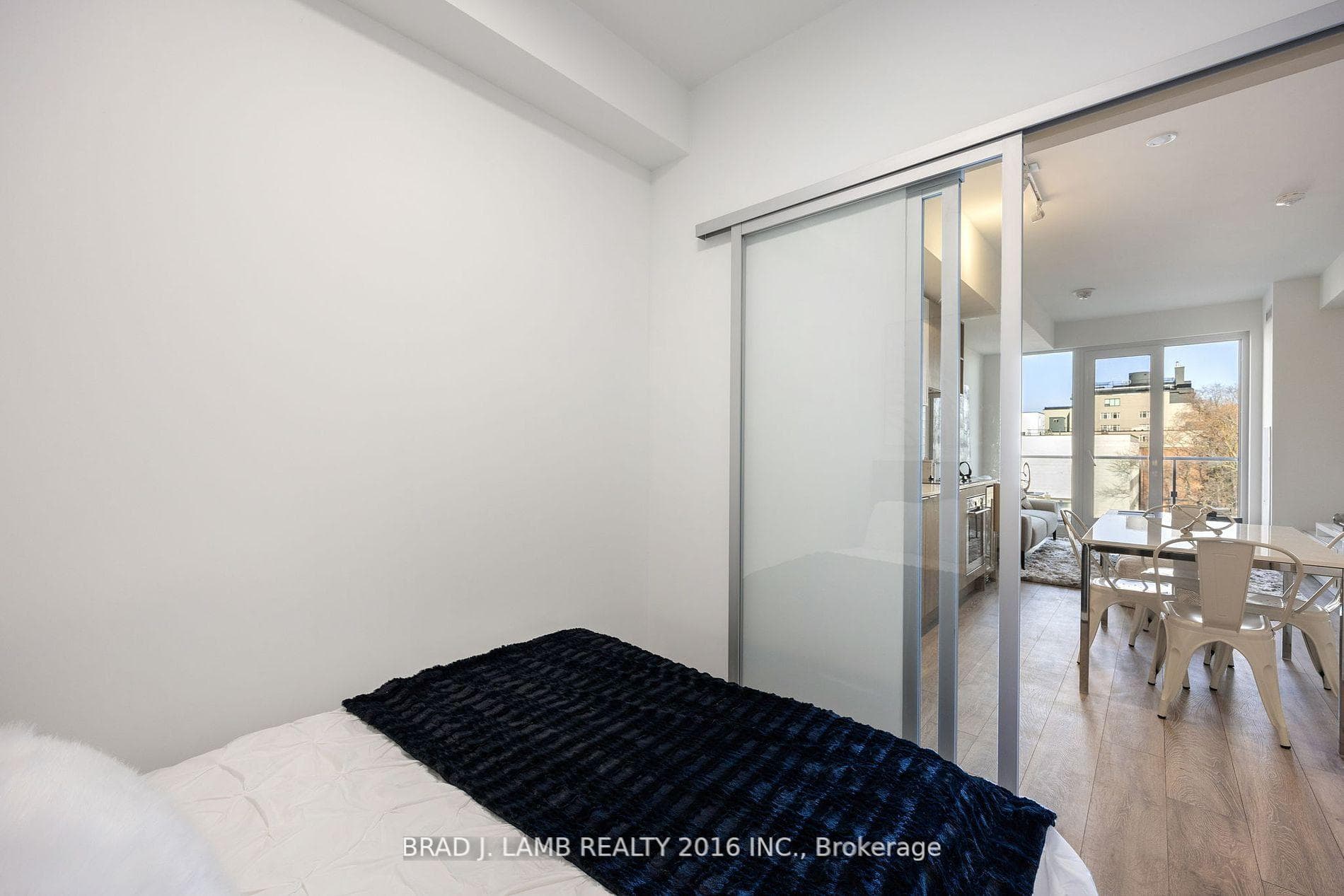 2020 Bathurst Street Unit 733 photo 18