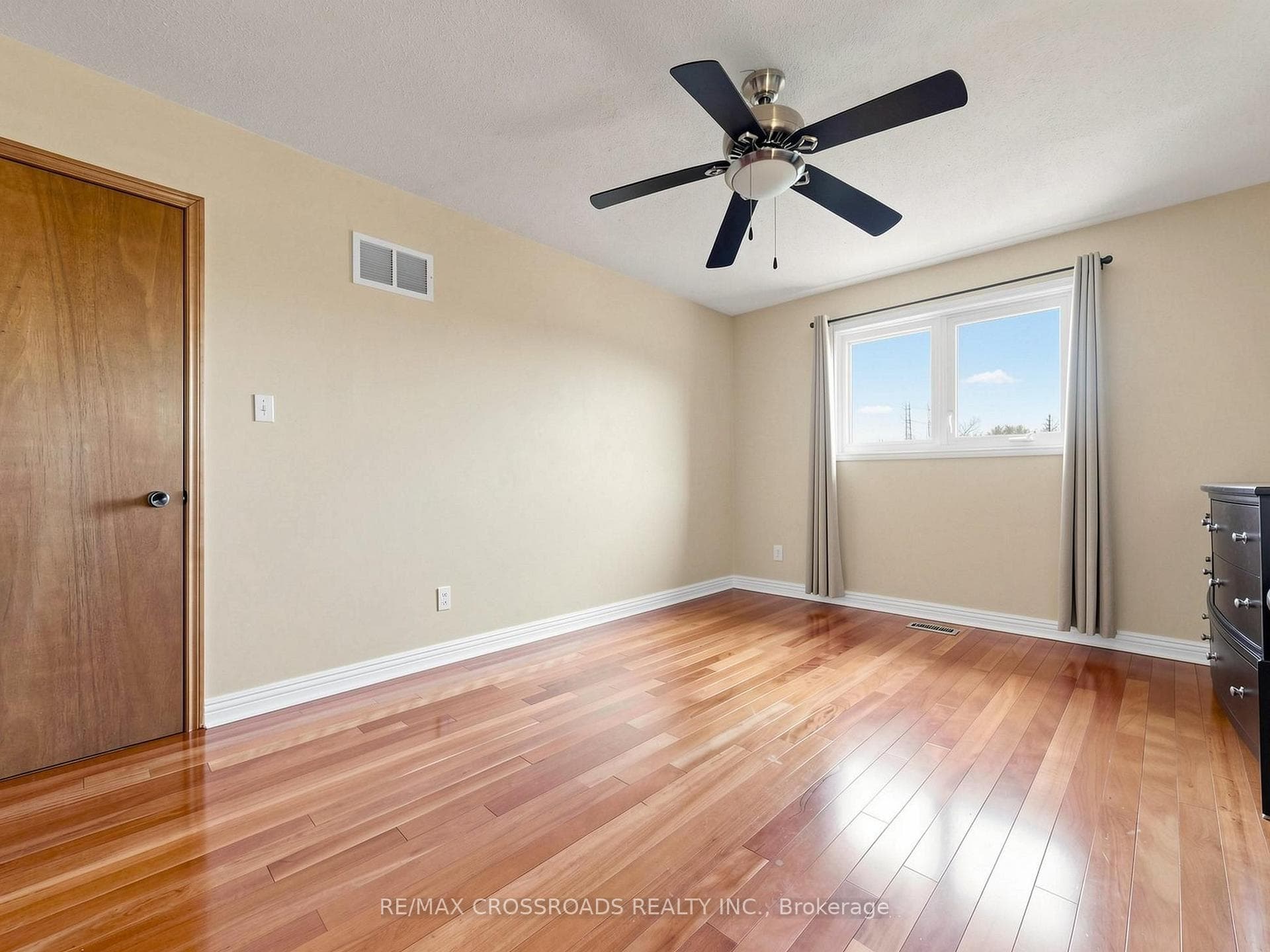 108 Anthony Lane photo 27
