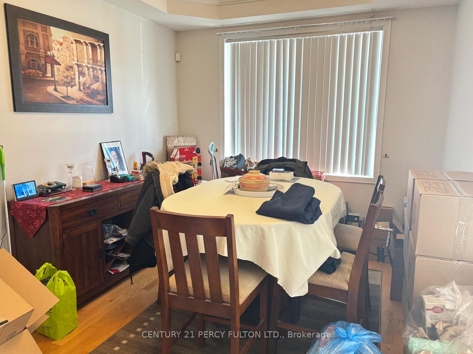 64 Oakford Drive photo 2