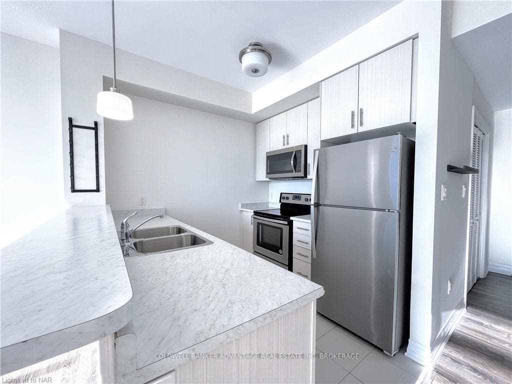 10 CONCORD Place Unit 403 photo 9