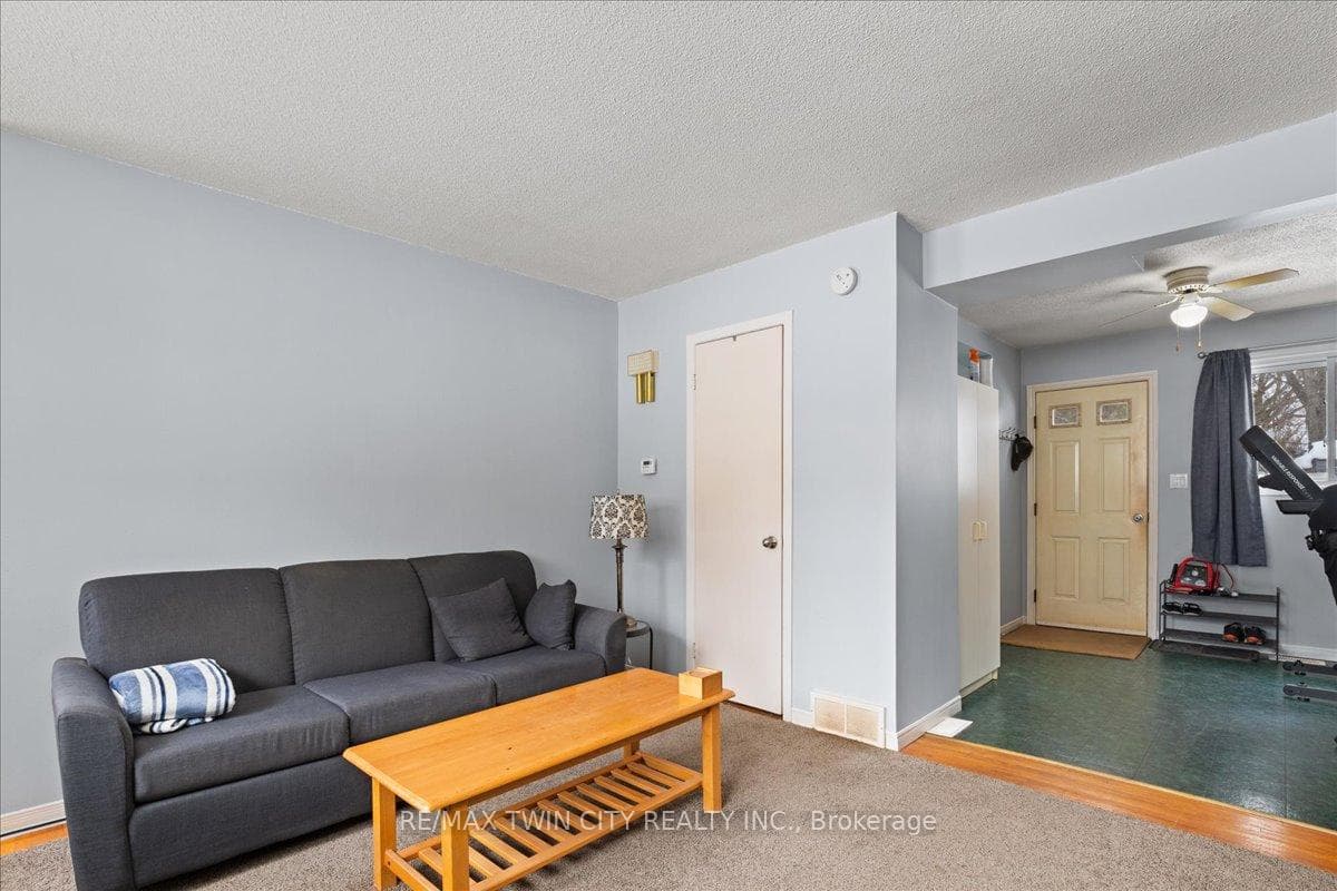 85 Elm Street photo 5