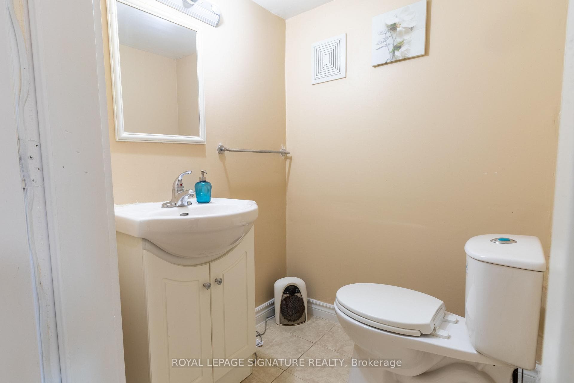 1366 Quest Circle photo 11