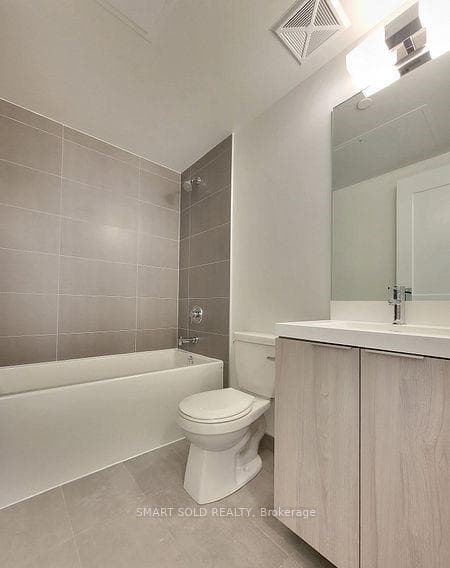 8 Widmer Street Unit 3403 photo 5