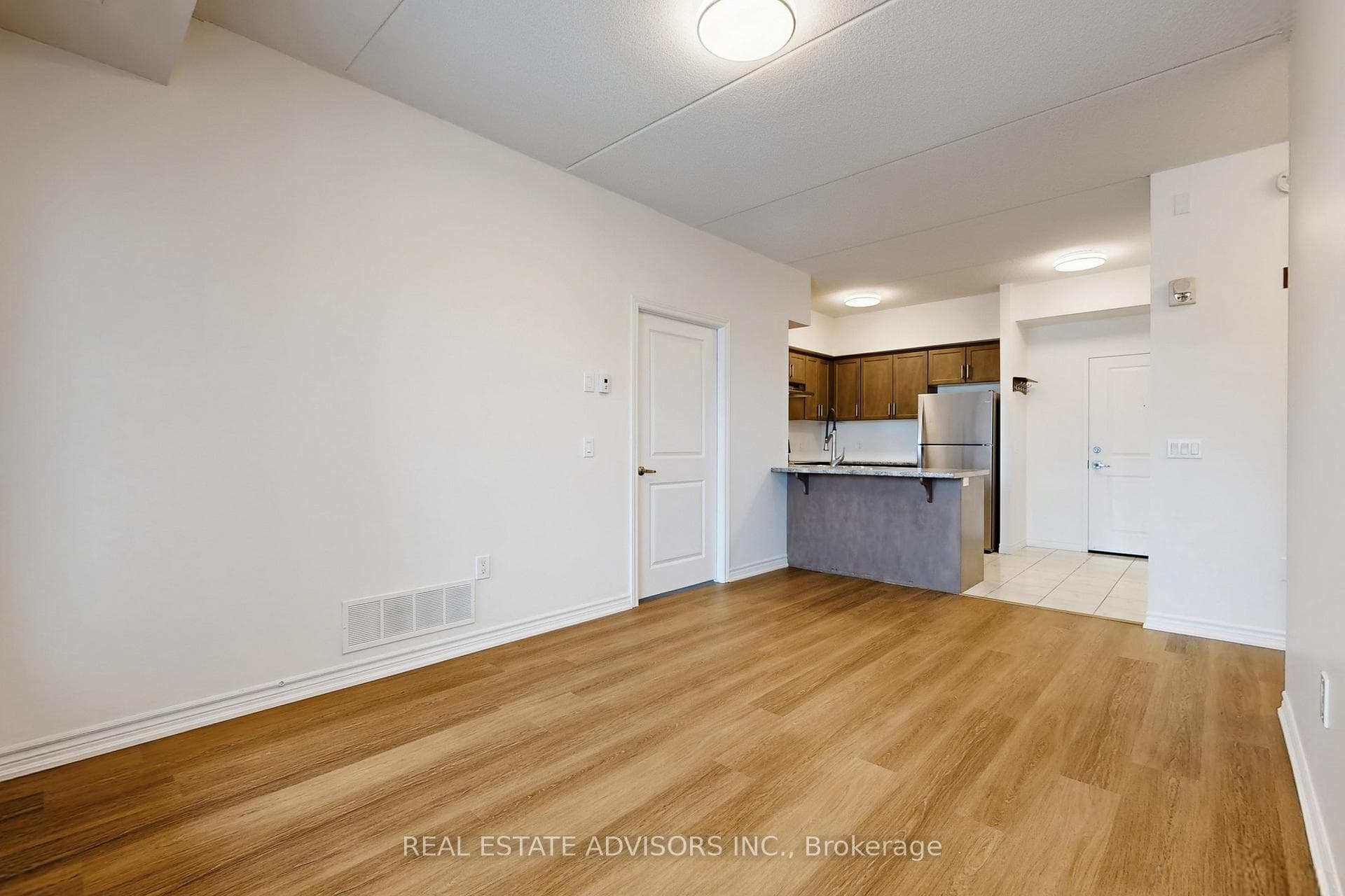630 Sauve Street Unit 306 photo 8