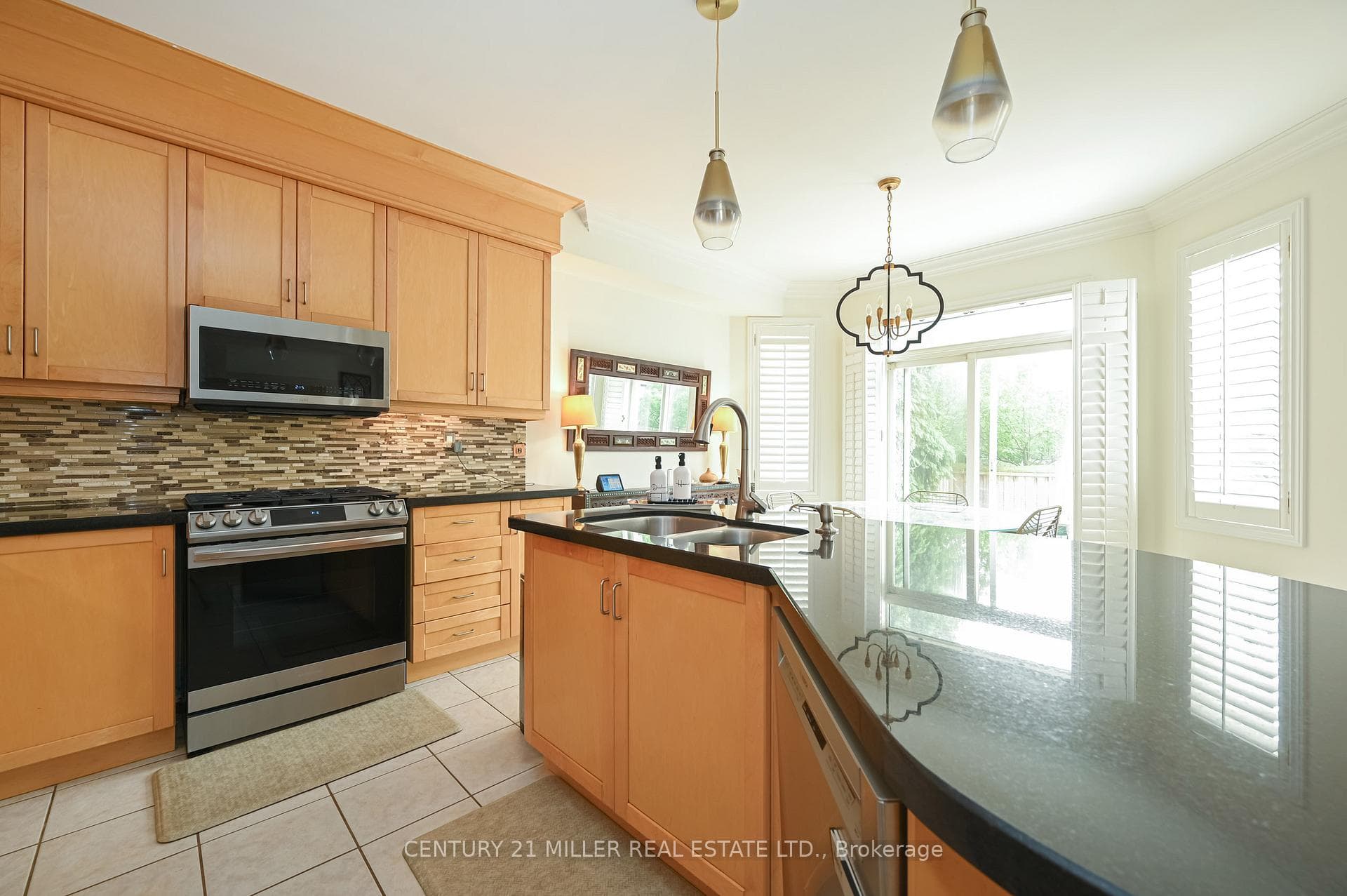 2434 Millrun Drive photo 7