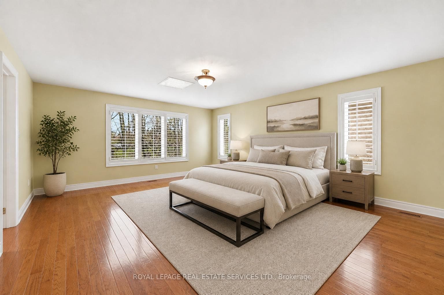 Virtually Staged - Primary Suite w/Hardwood Floor