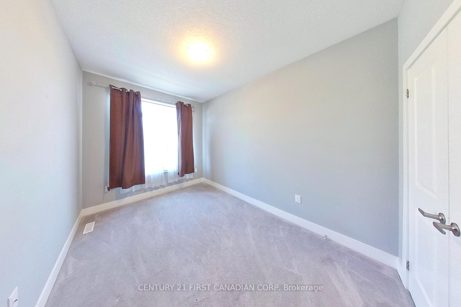 1375 Whetherfield Street Unit 98 photo 8