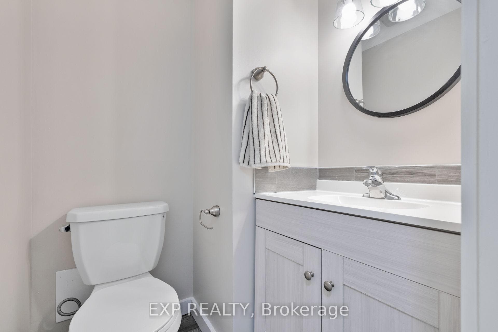 6470 BILBERRY Drive Unit 104 photo 29
