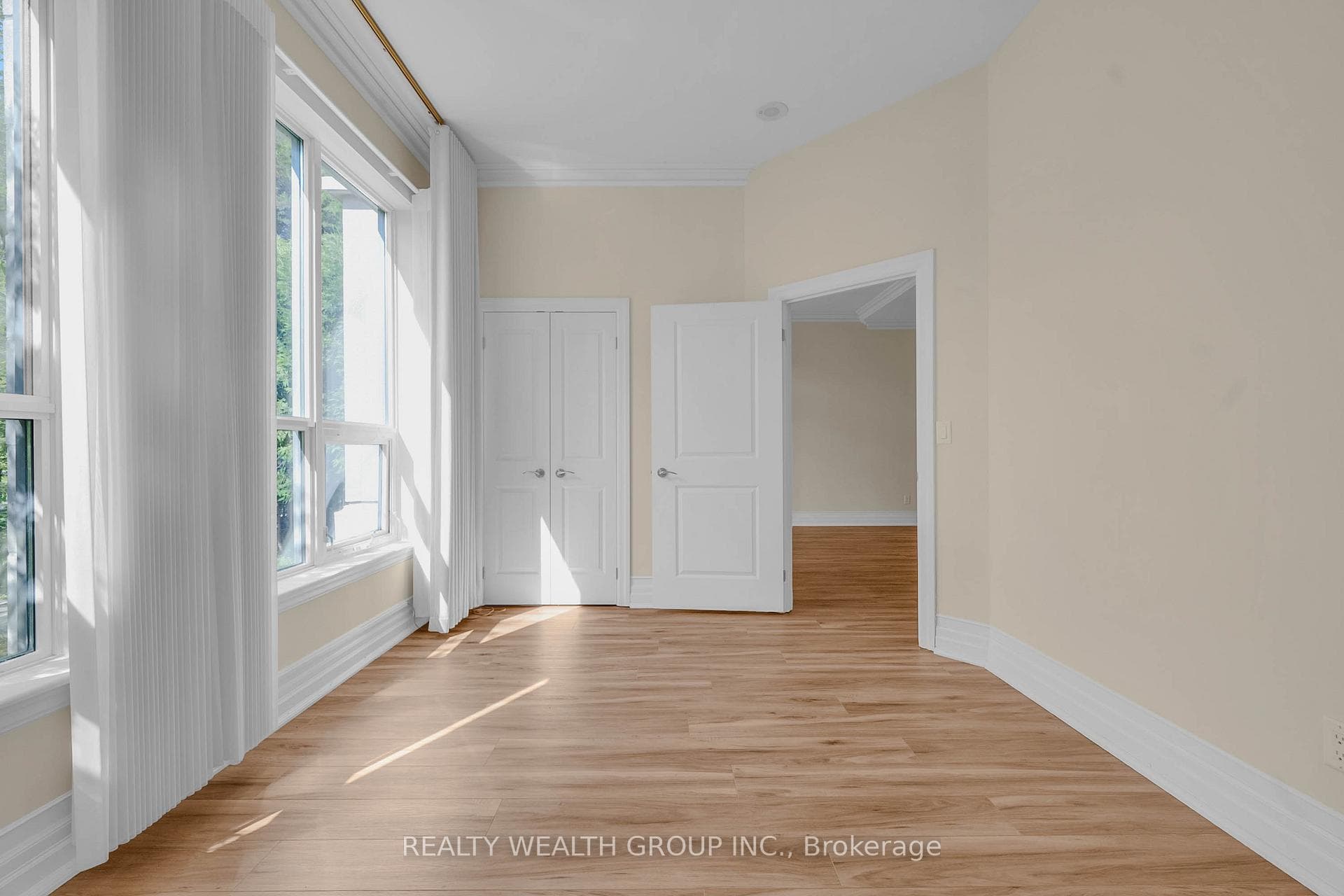 180 John West Way Unit 108 photo 17