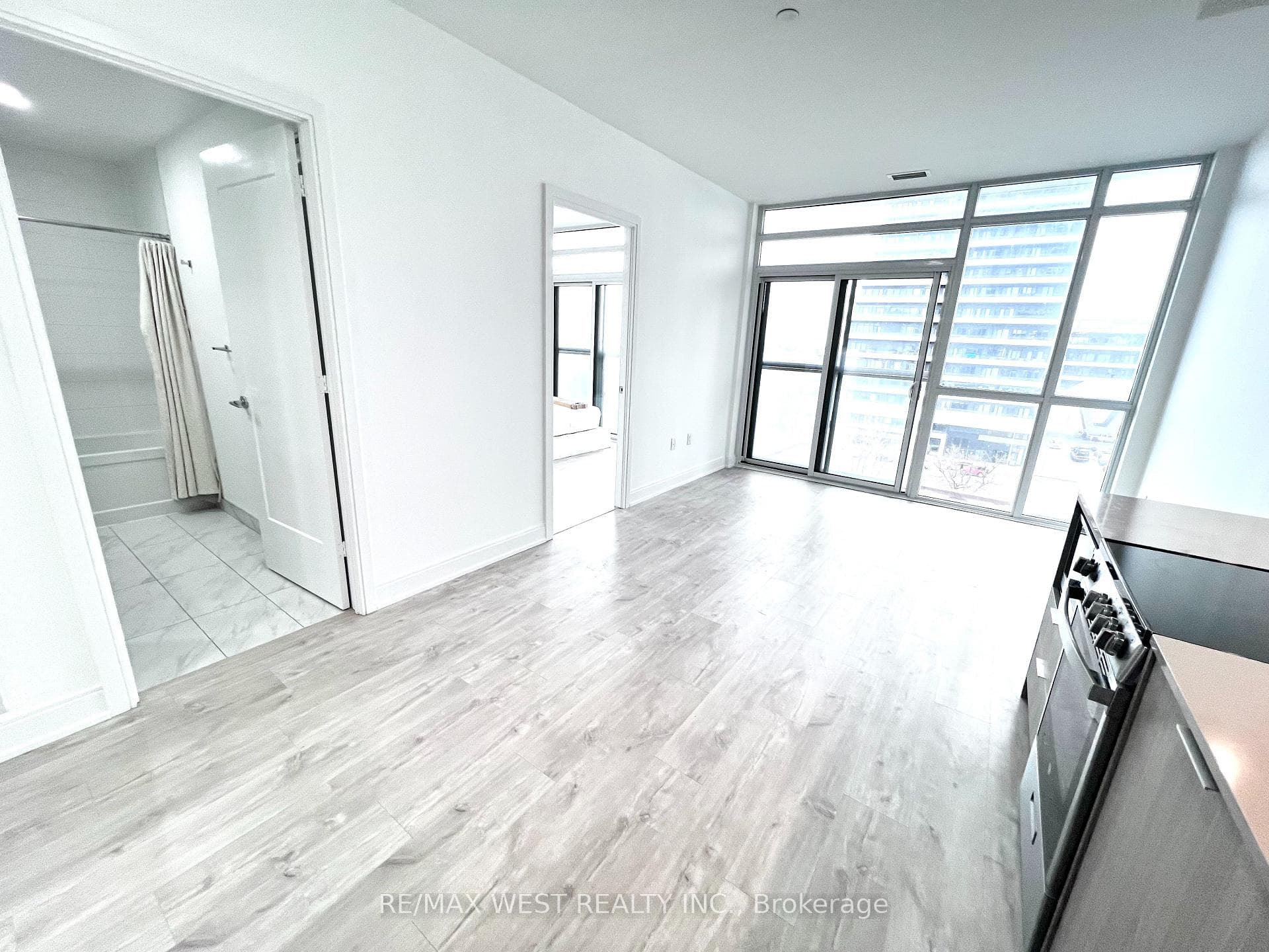 65 Annie Craig Drive Unit 501 photo 11