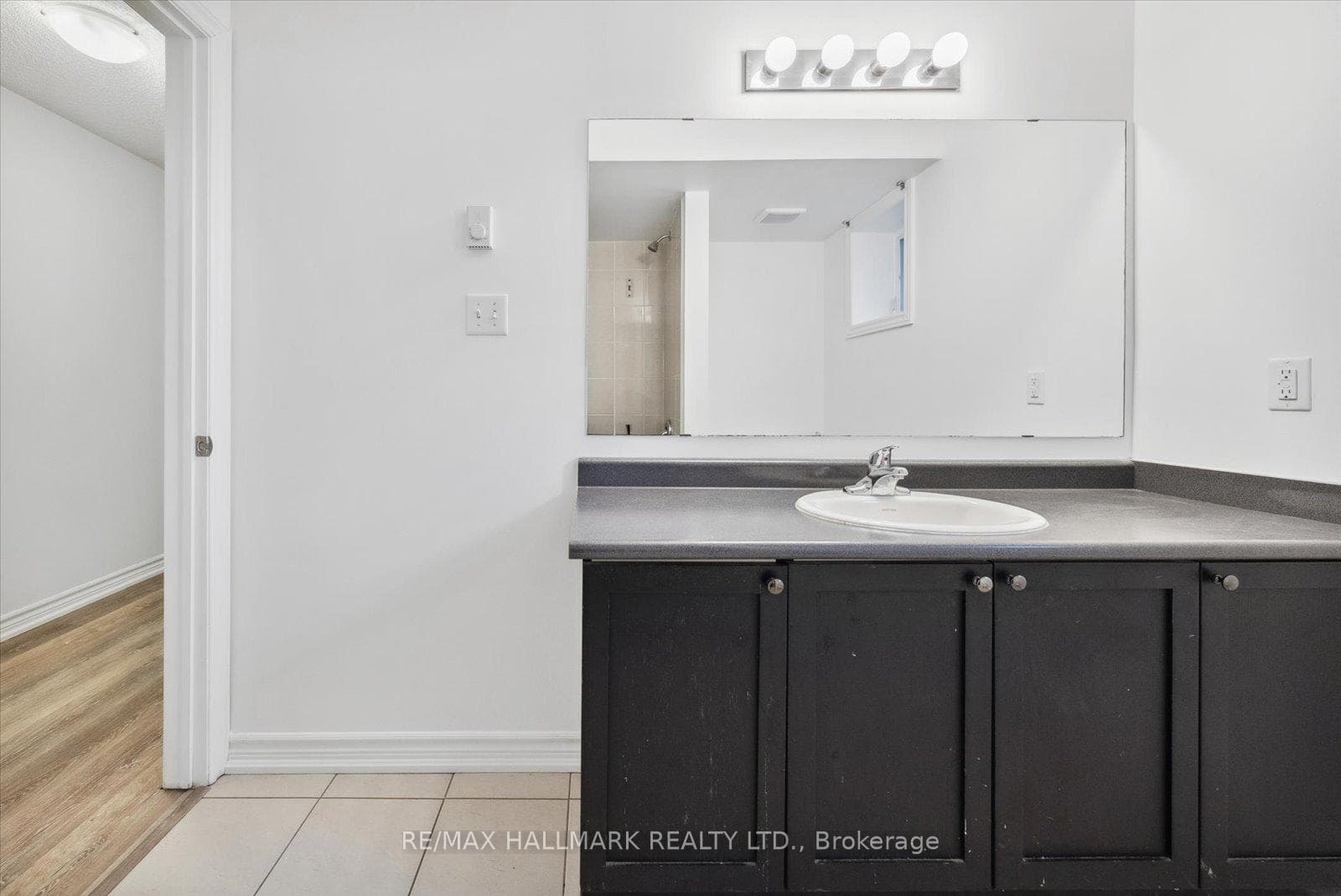 27 Madelaine Drive Unit 8 photo 22