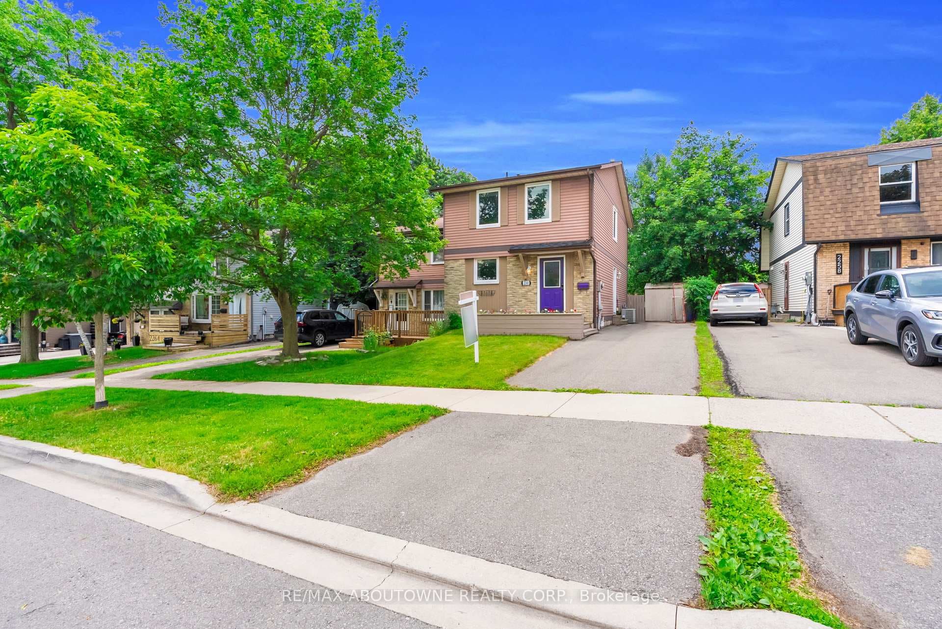 2260 Manchester Drive photo 6