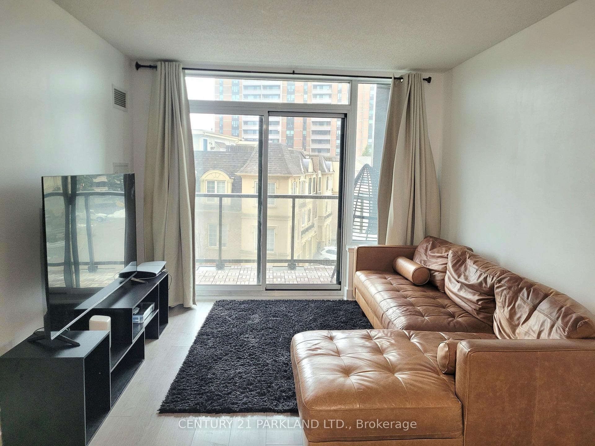 1215 Bayly Street Unit 304 photo 11