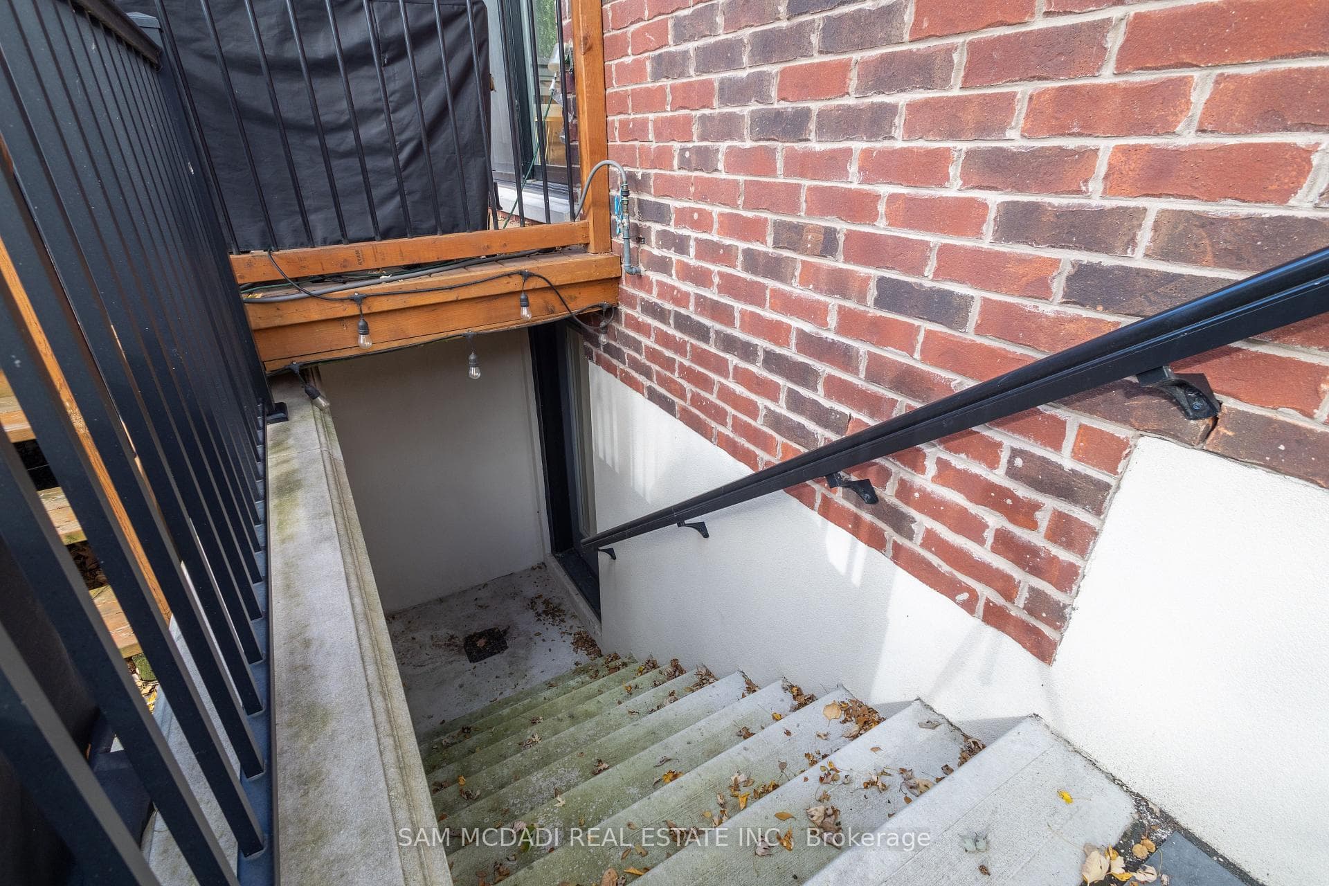 34A Pine Avenue photo 38