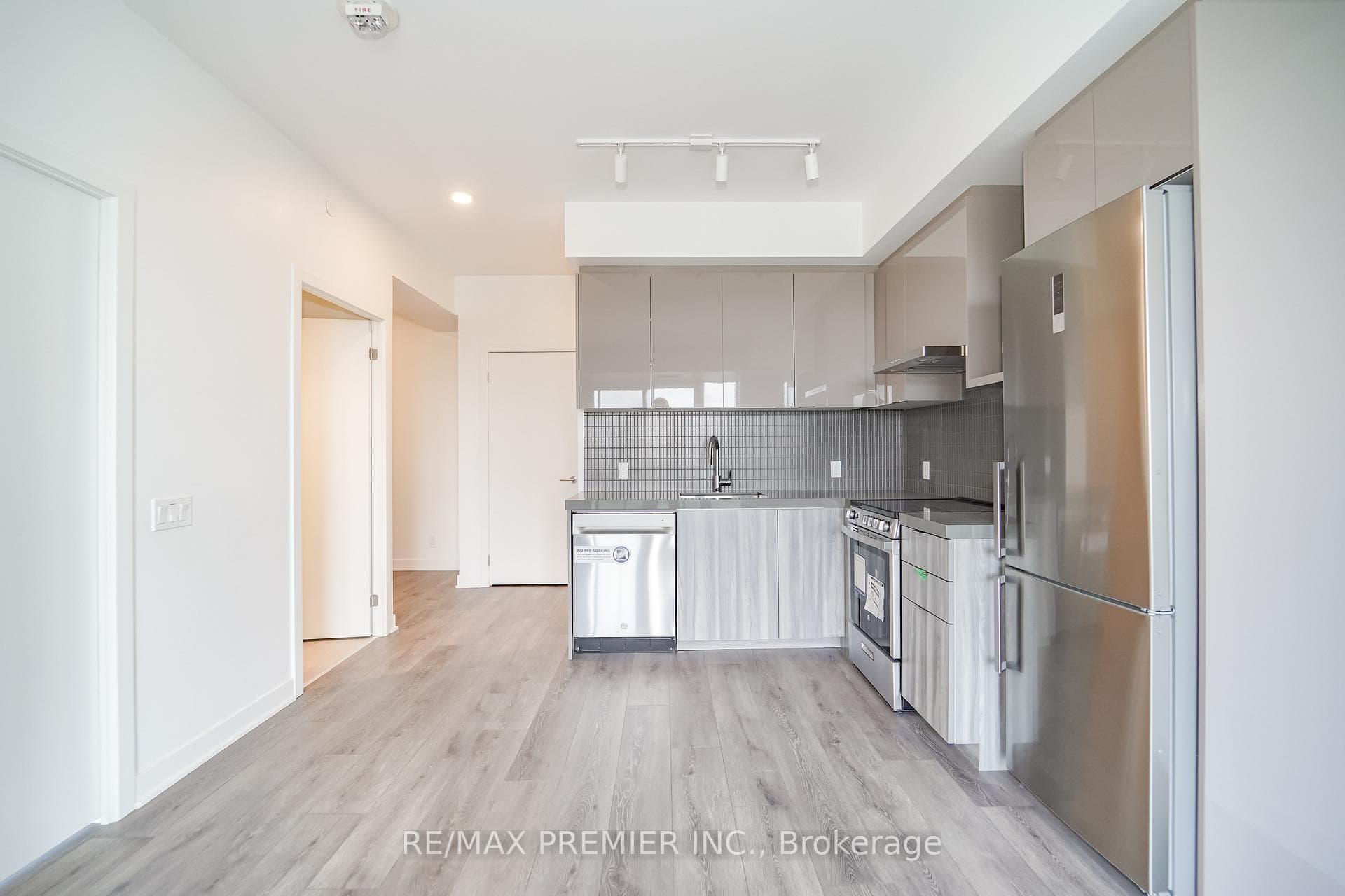 10 Flavelle Trail Unit # 1310 photo 15